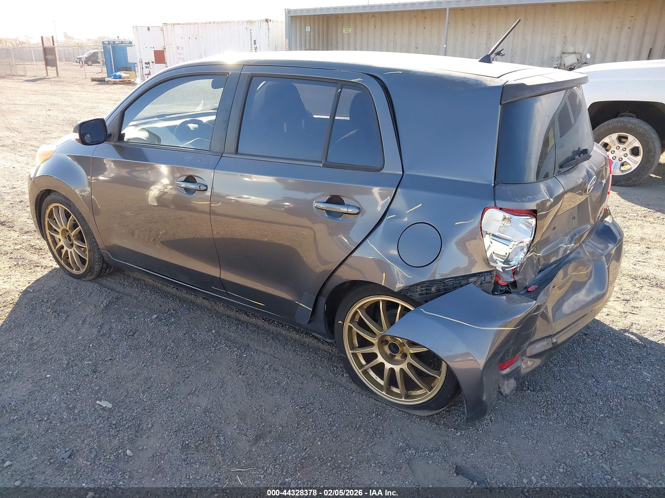 SCION XD image 3