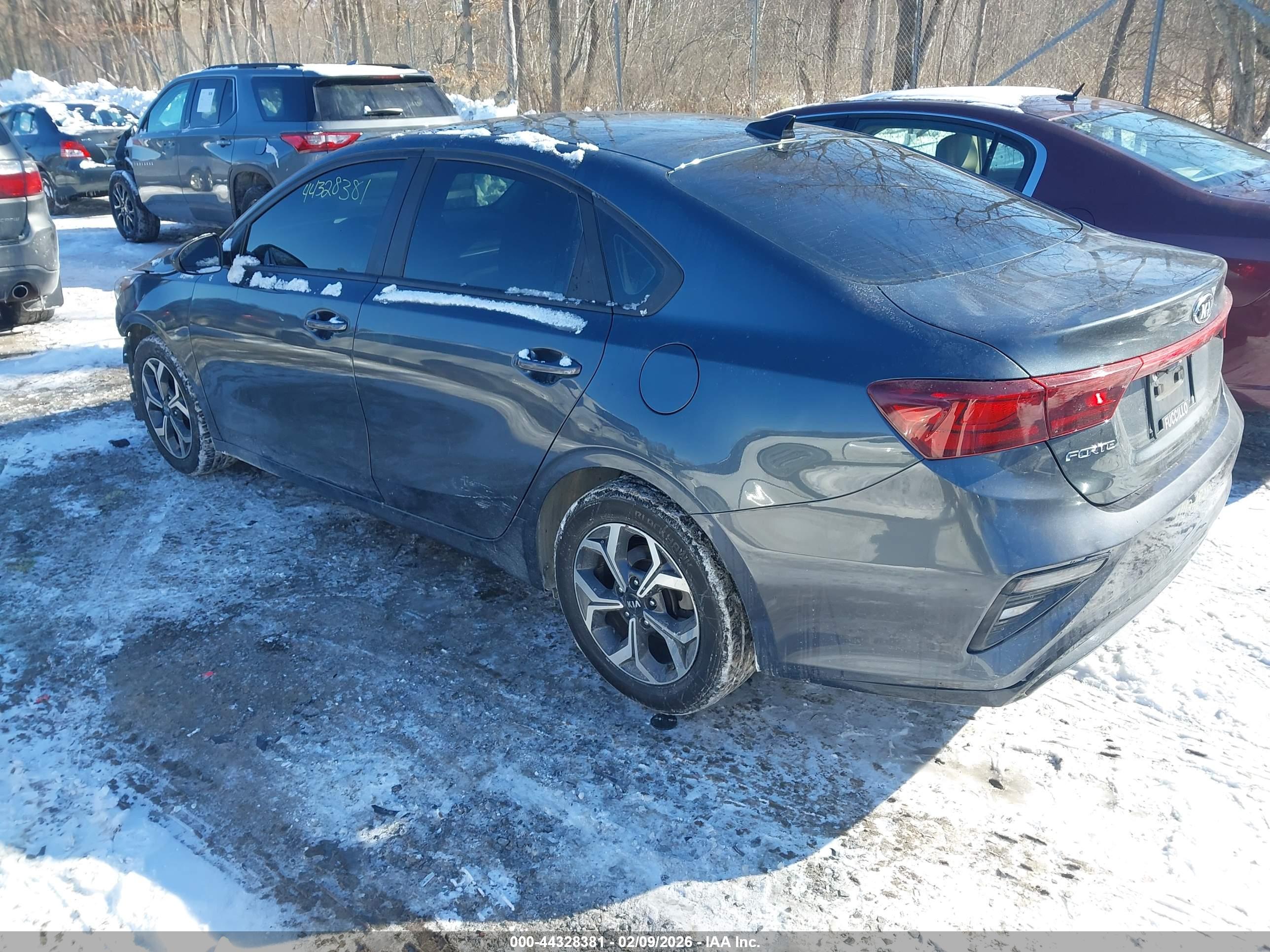 KIA FORTE image 3