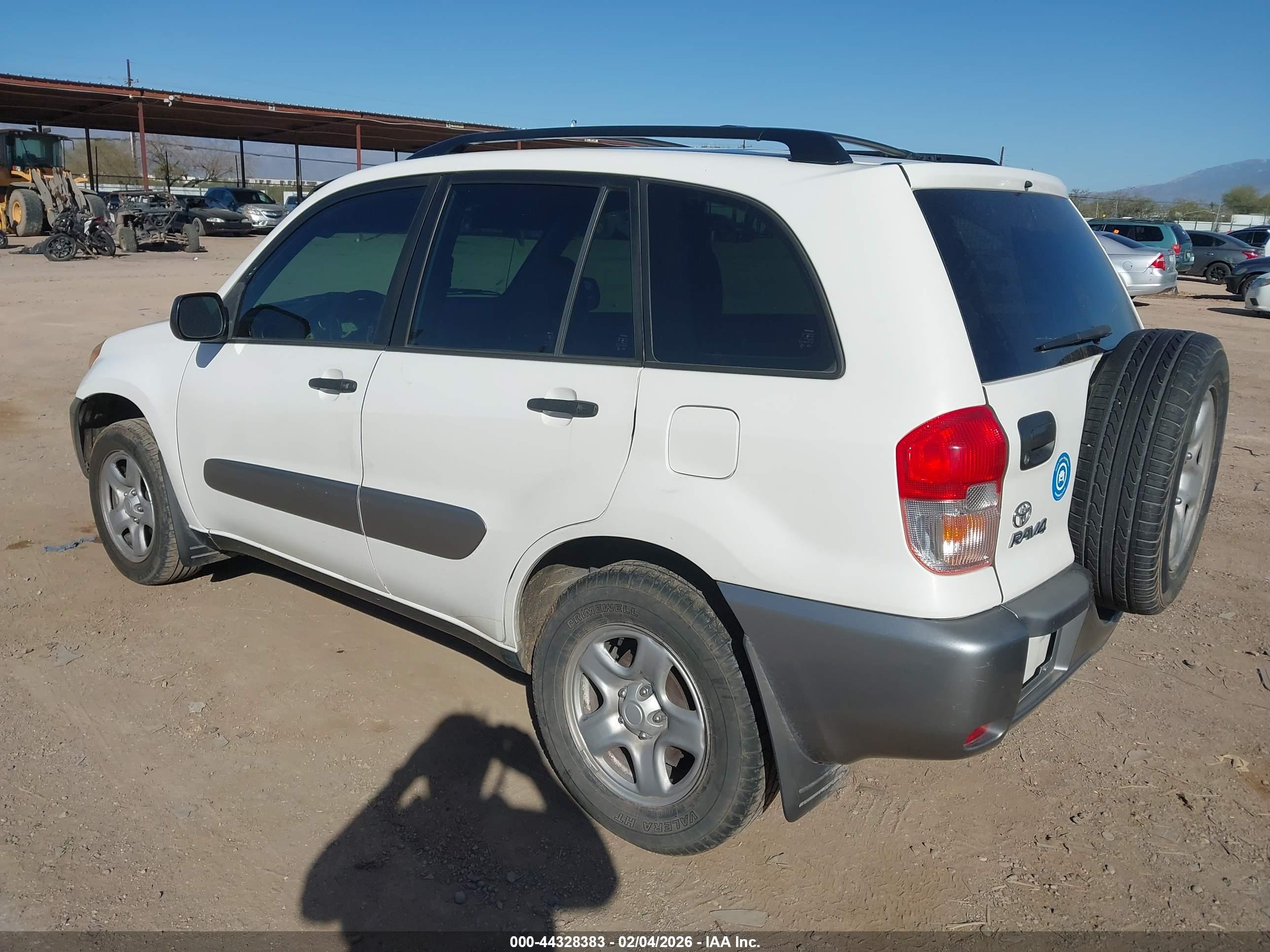TOYOTA RAV4 image 3