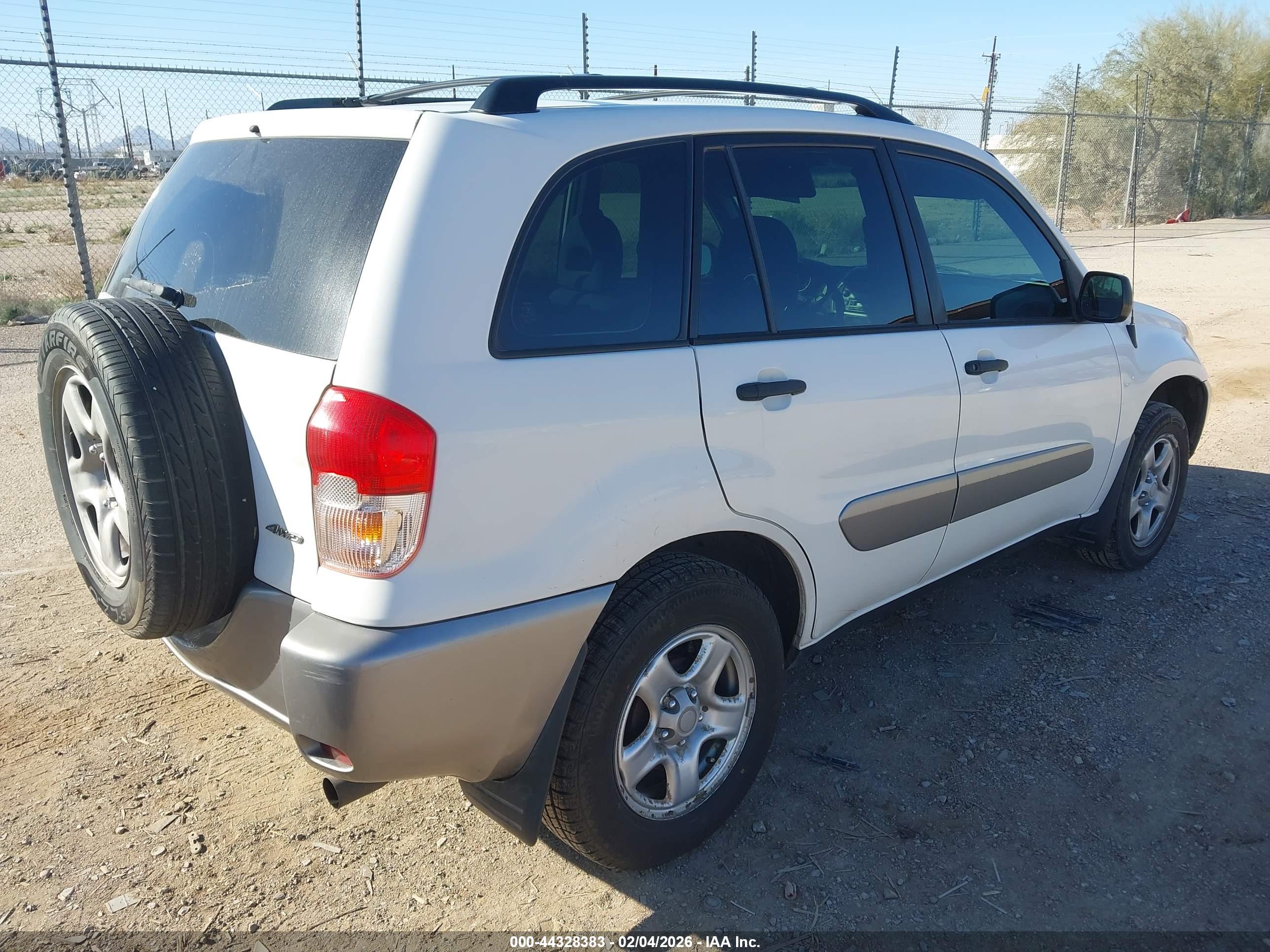 TOYOTA RAV4 image 4