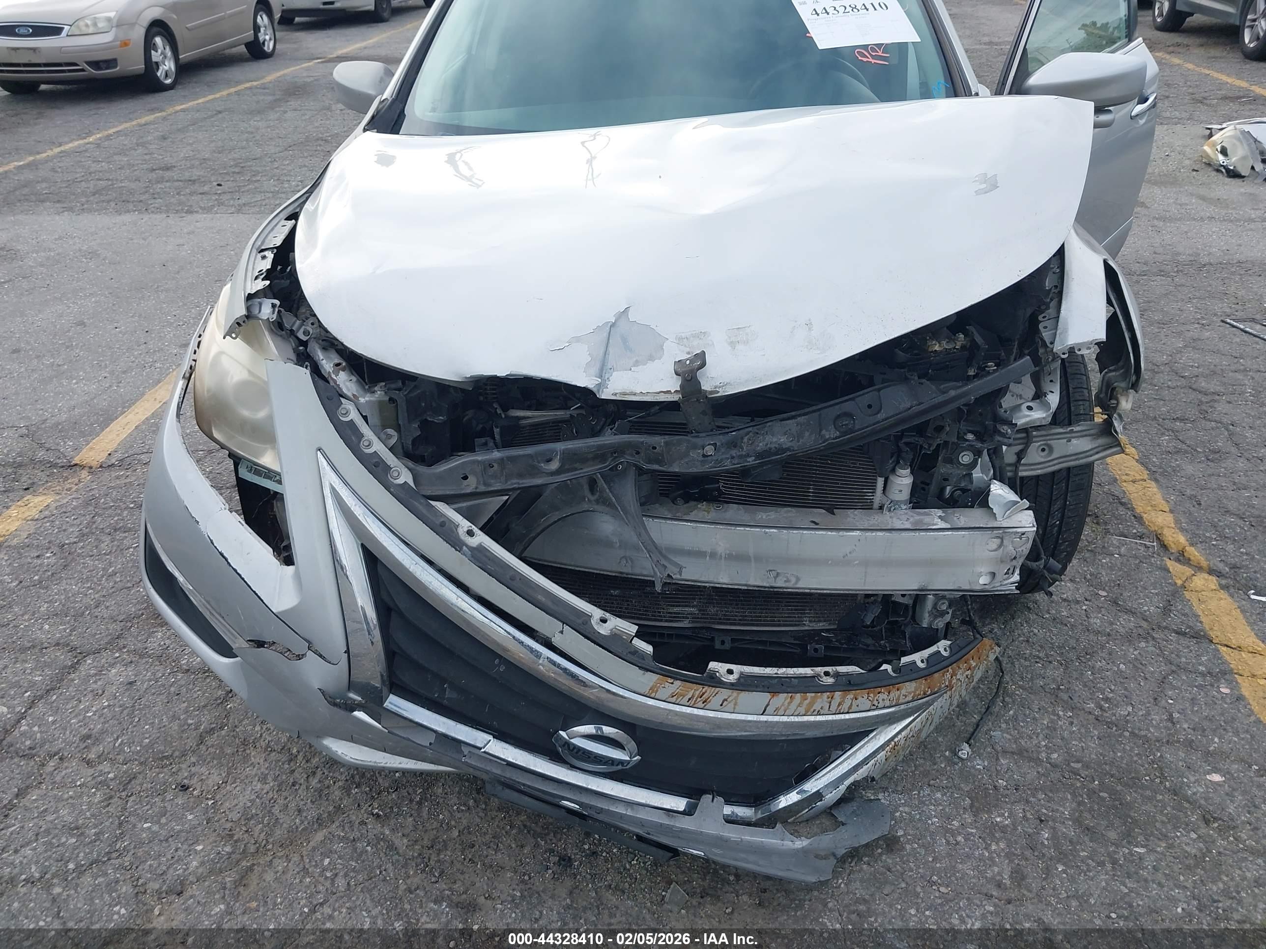 NISSAN ALTIMA image 6
