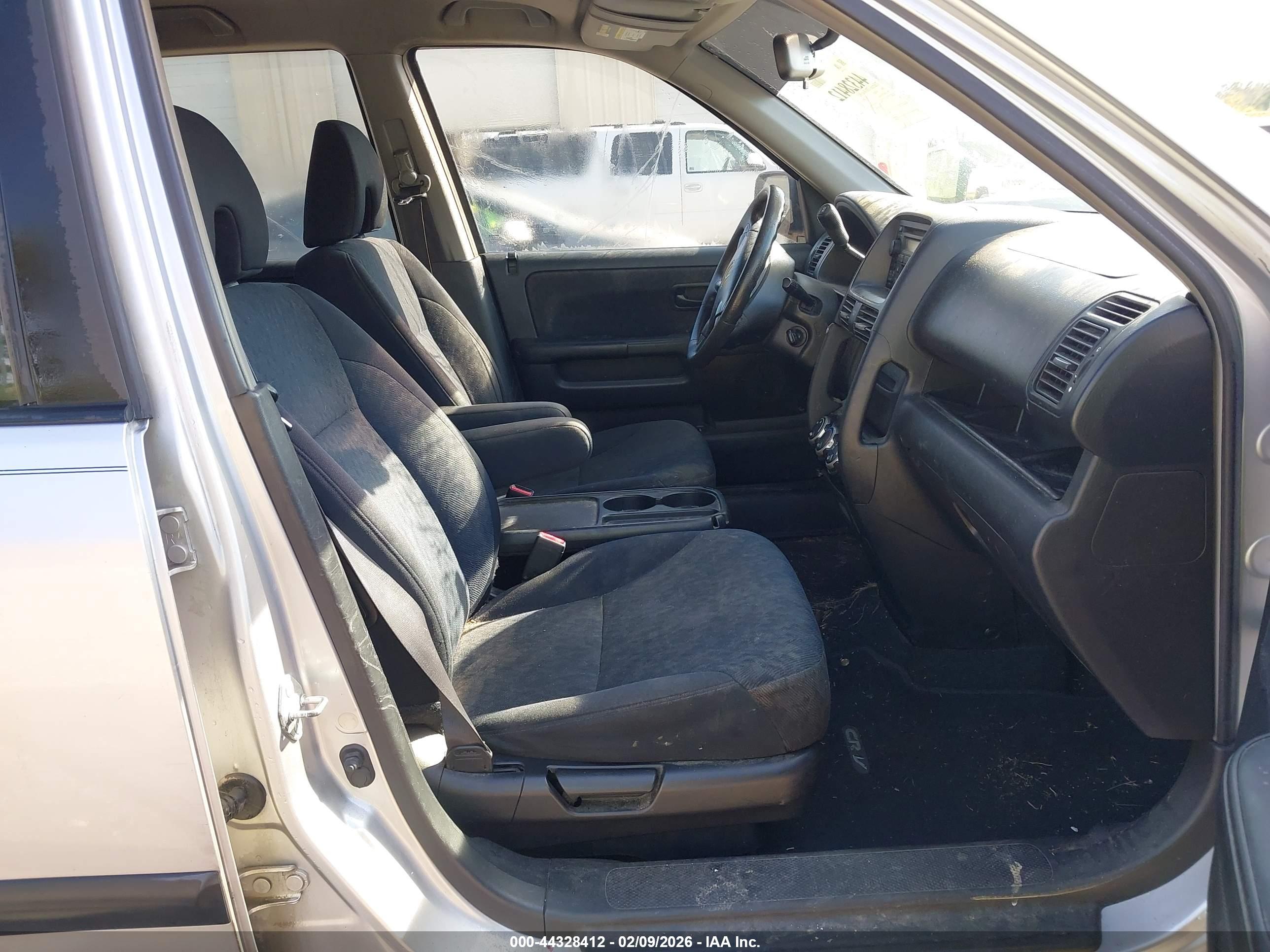 HONDA CR-V image 5