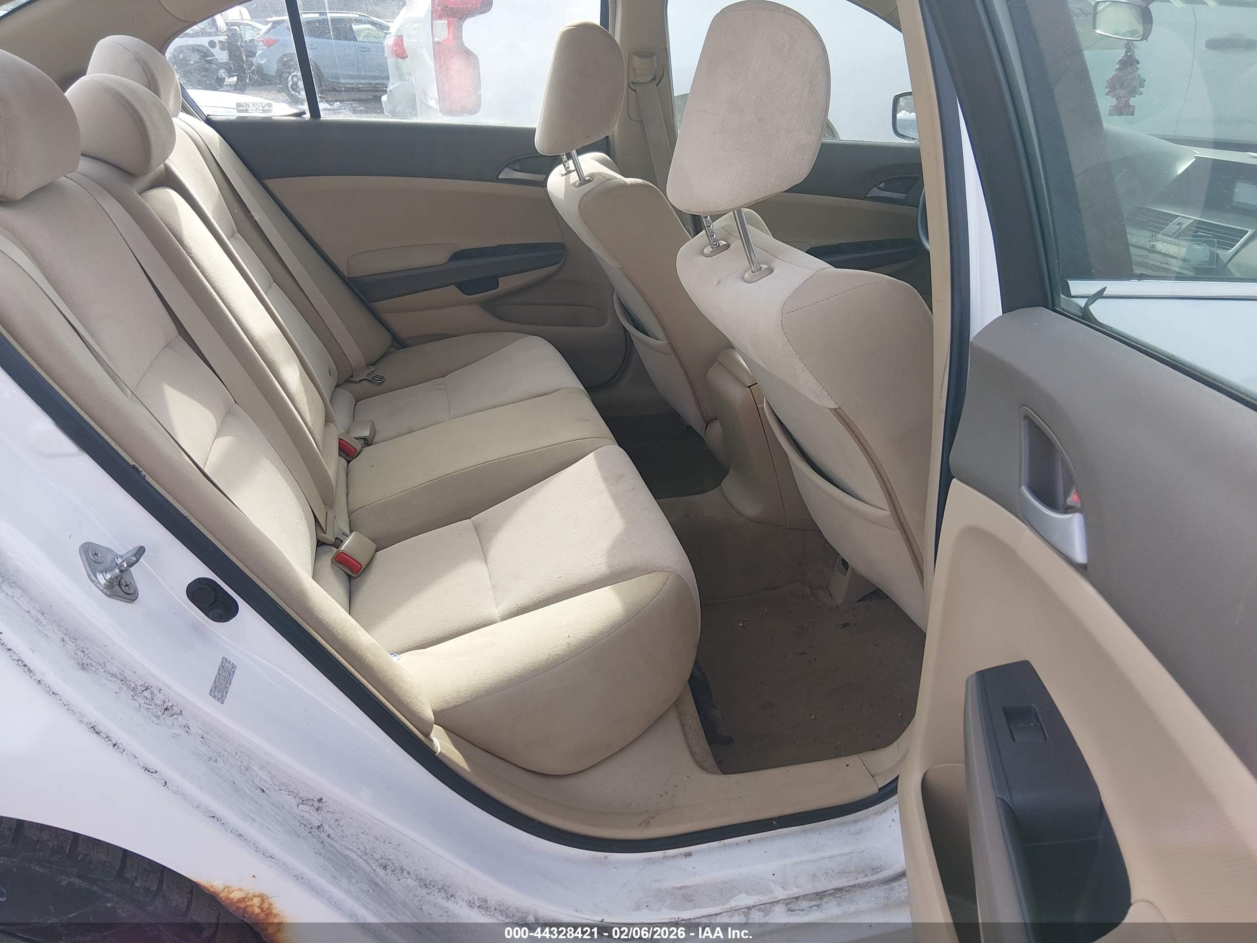 HONDA ACCORD image 8