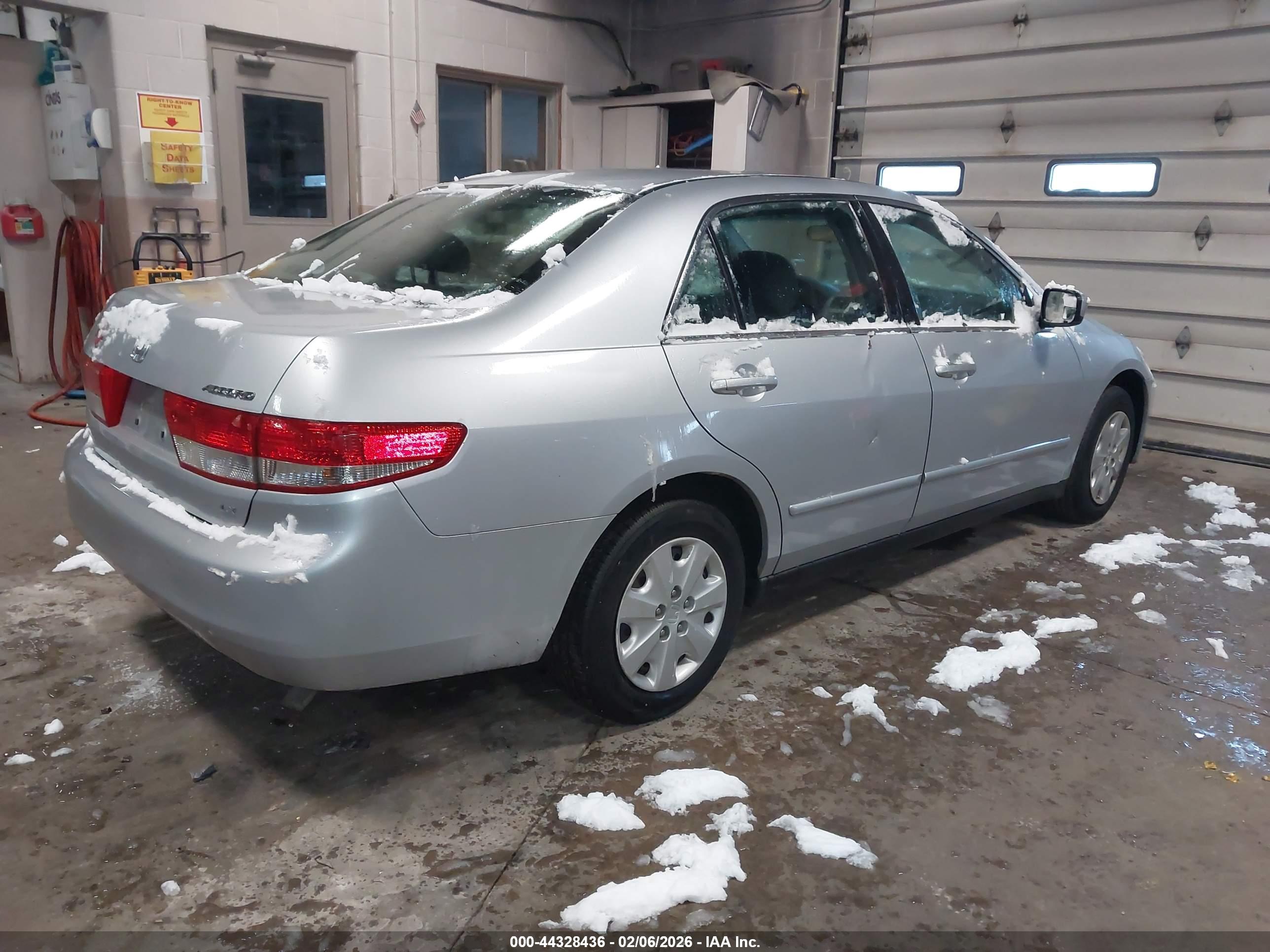 HONDA ACCORD image 4