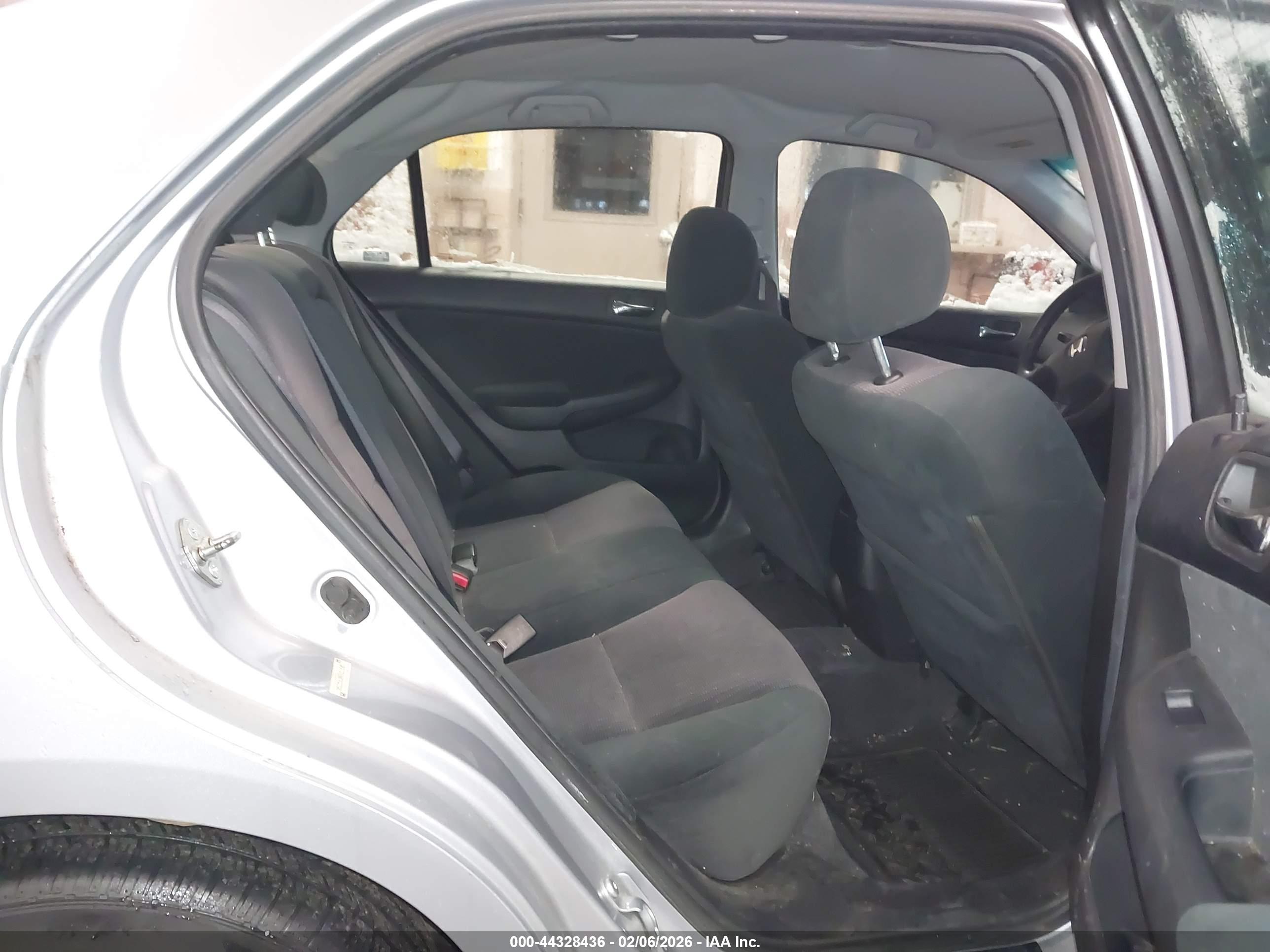 HONDA ACCORD image 8