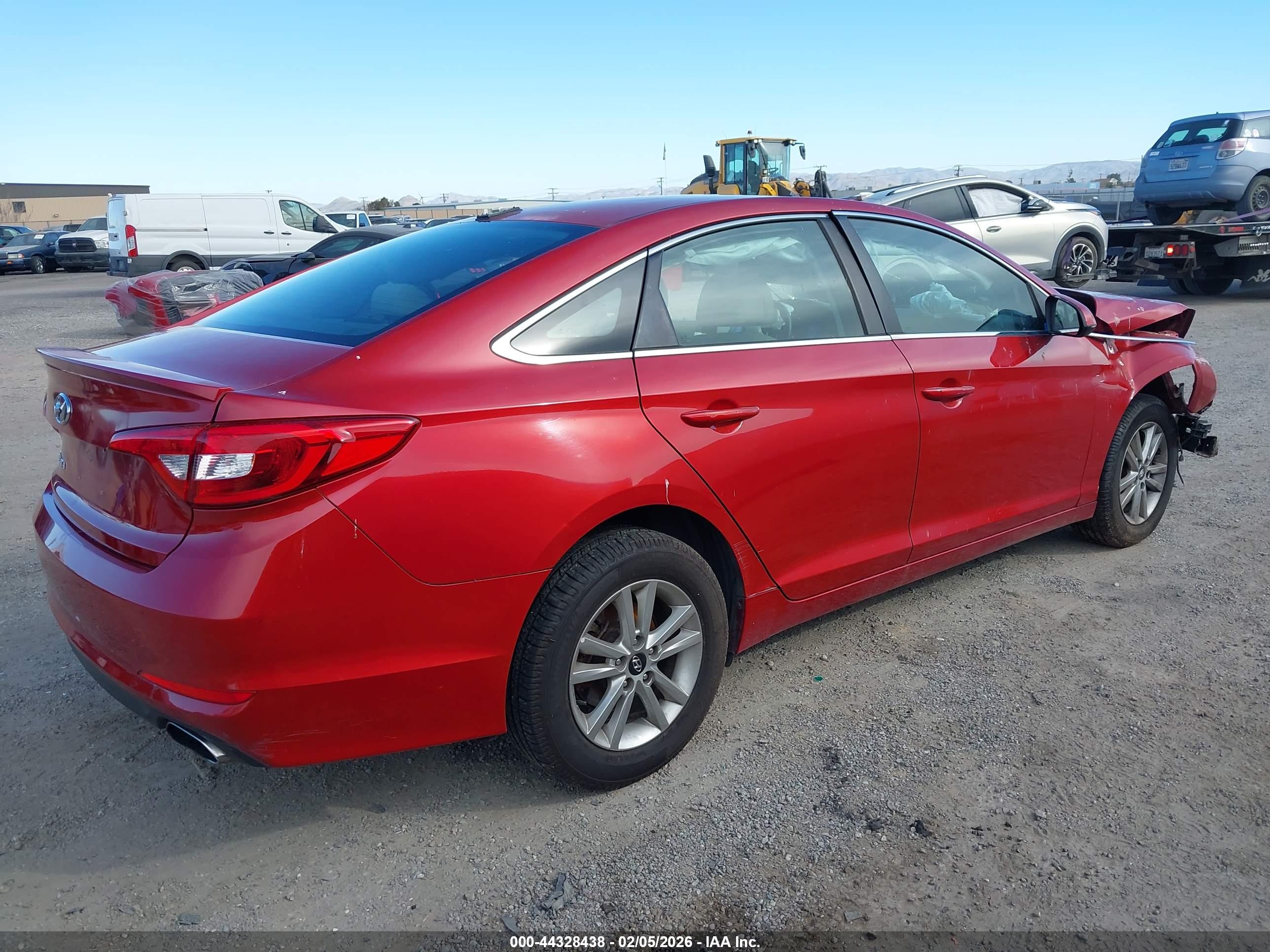 HYUNDAI SONATA image 4