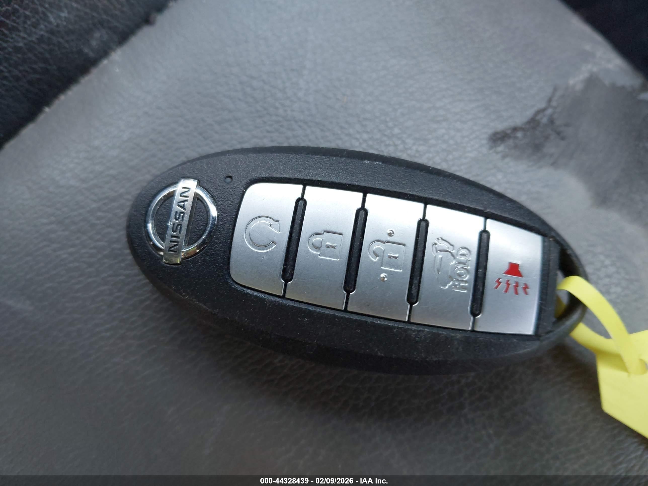 NISSAN PATHFINDER image 11