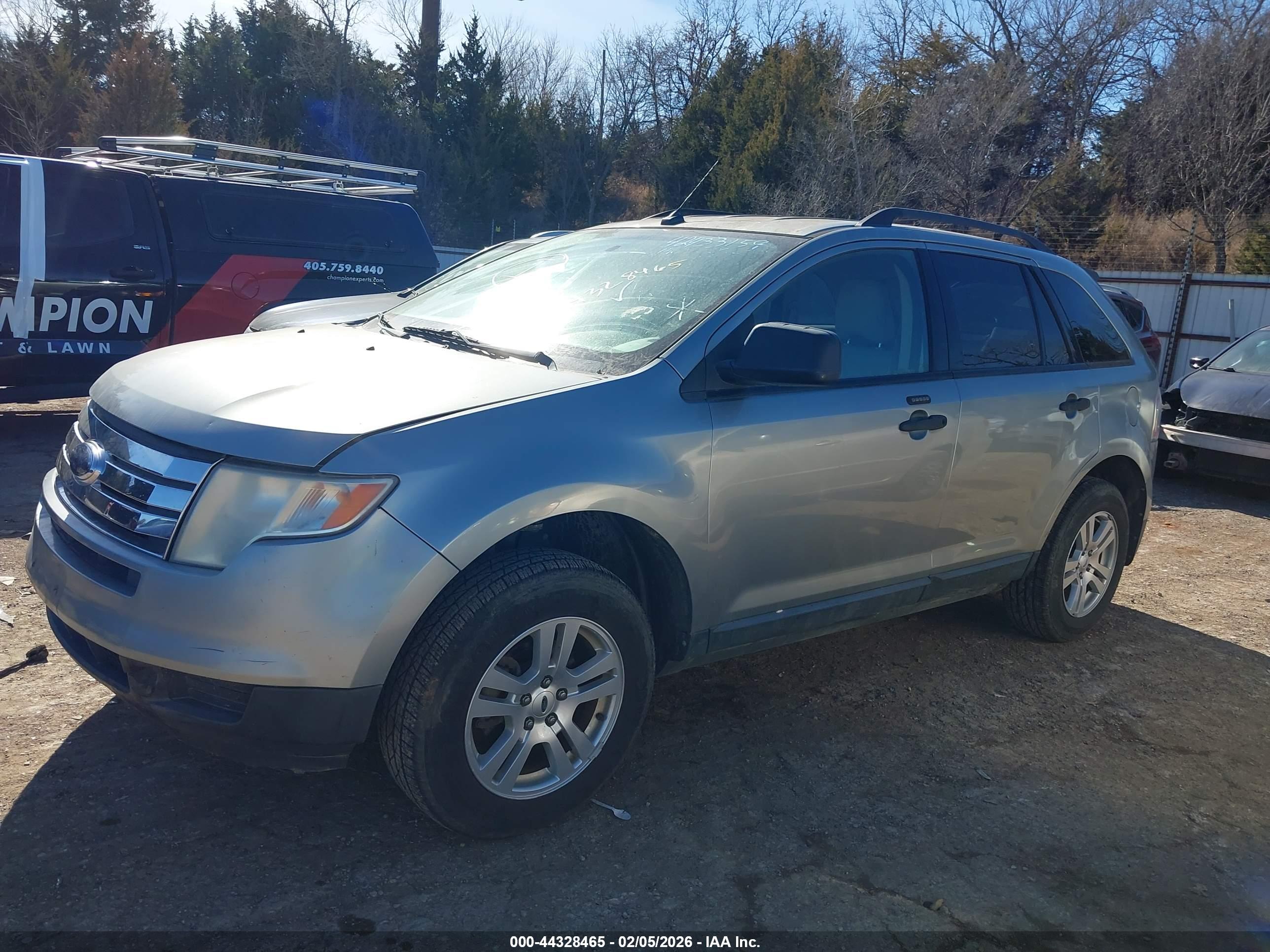 FORD EDGE image 2