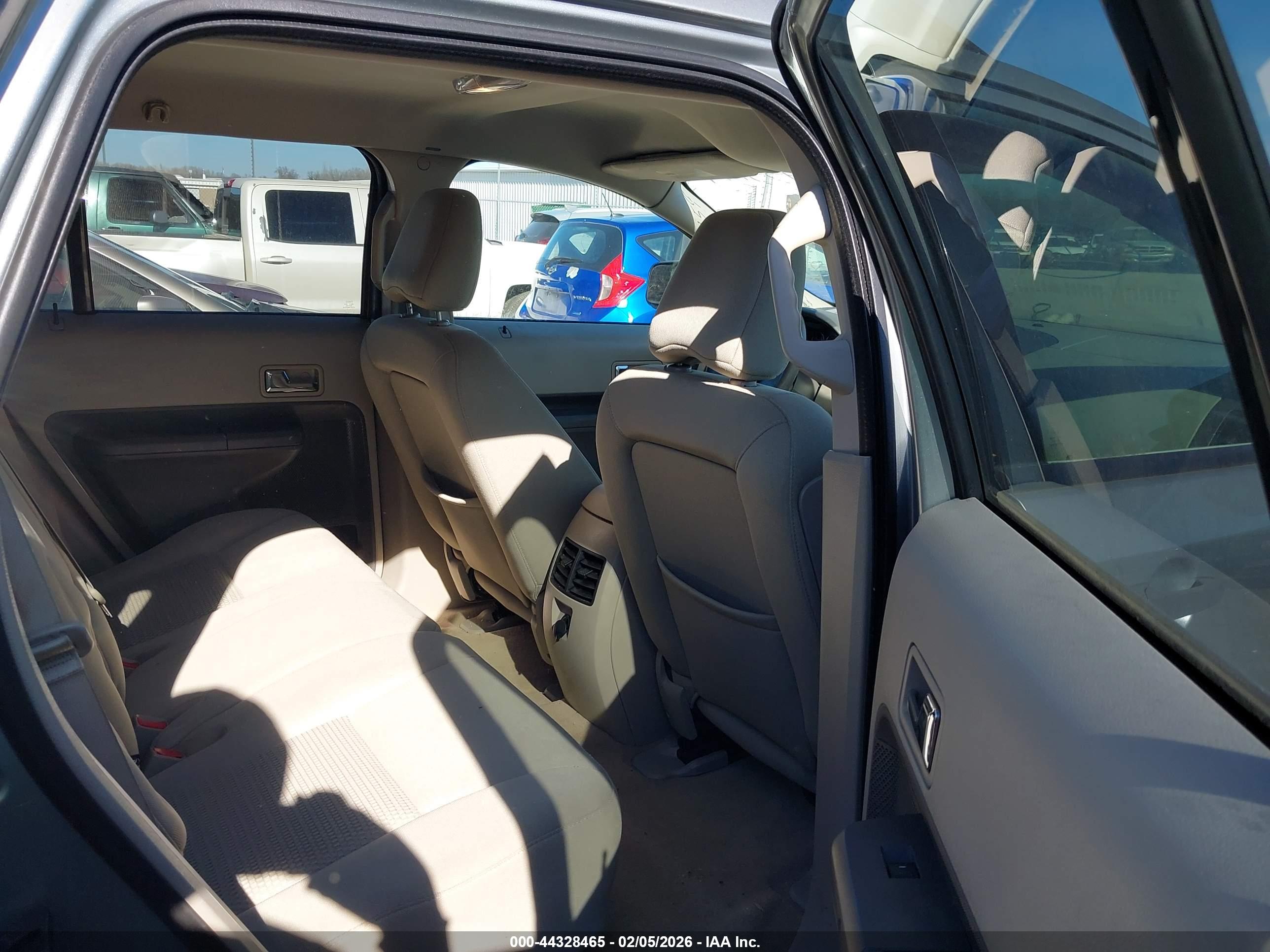 FORD EDGE image 8
