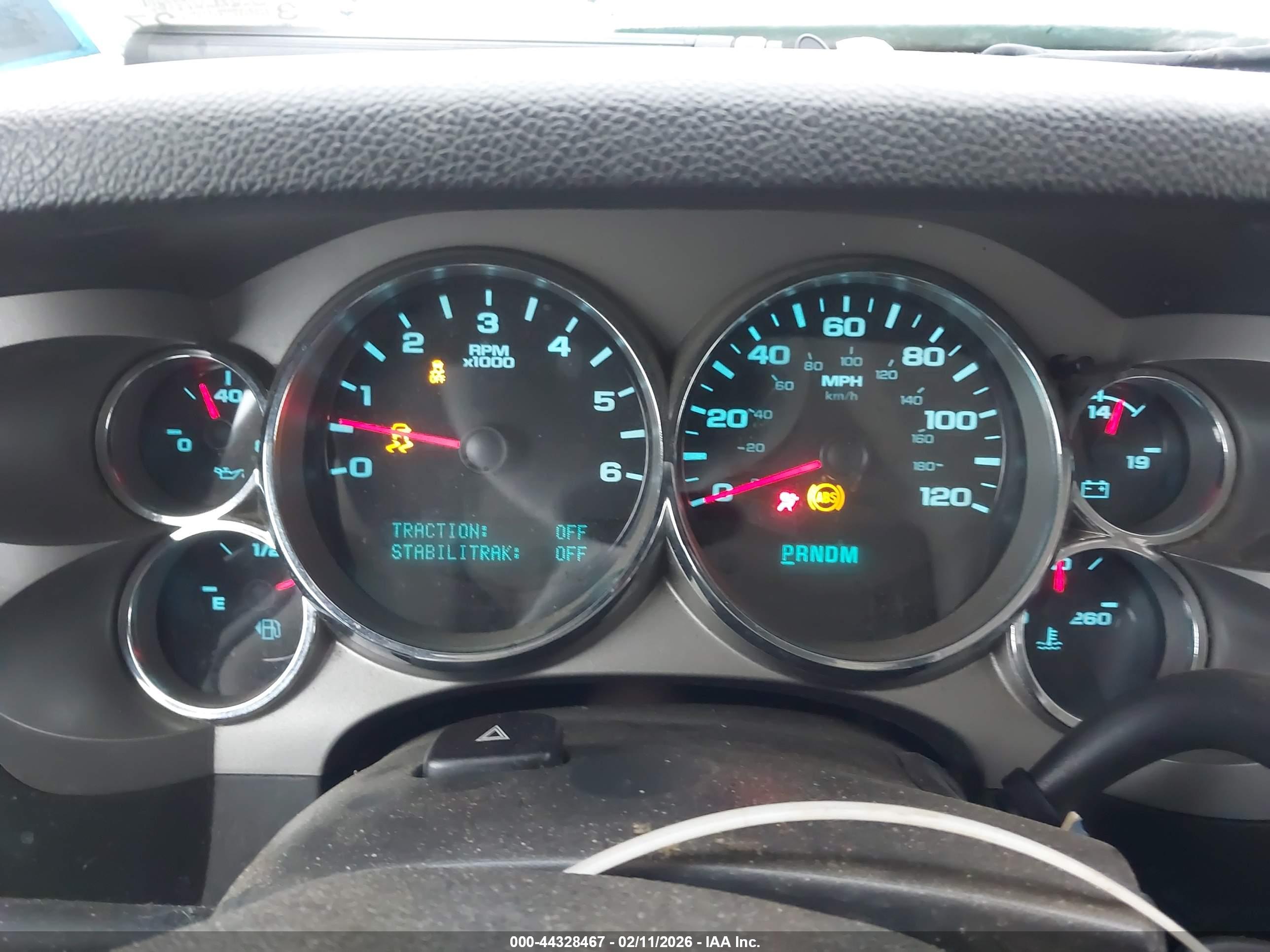 CHEVROLET SILVERADO image 7