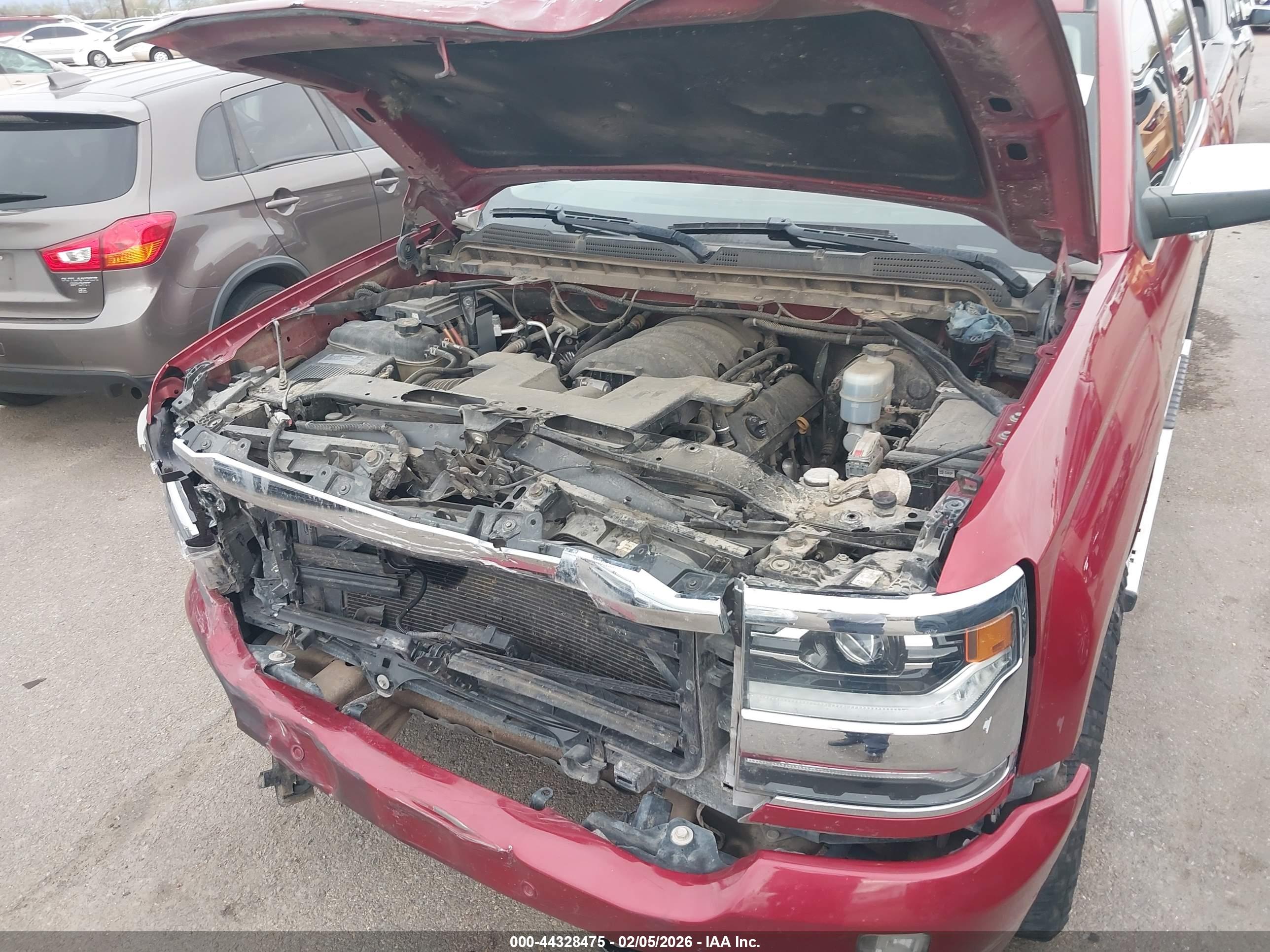 CHEVROLET SILVERADO image 10