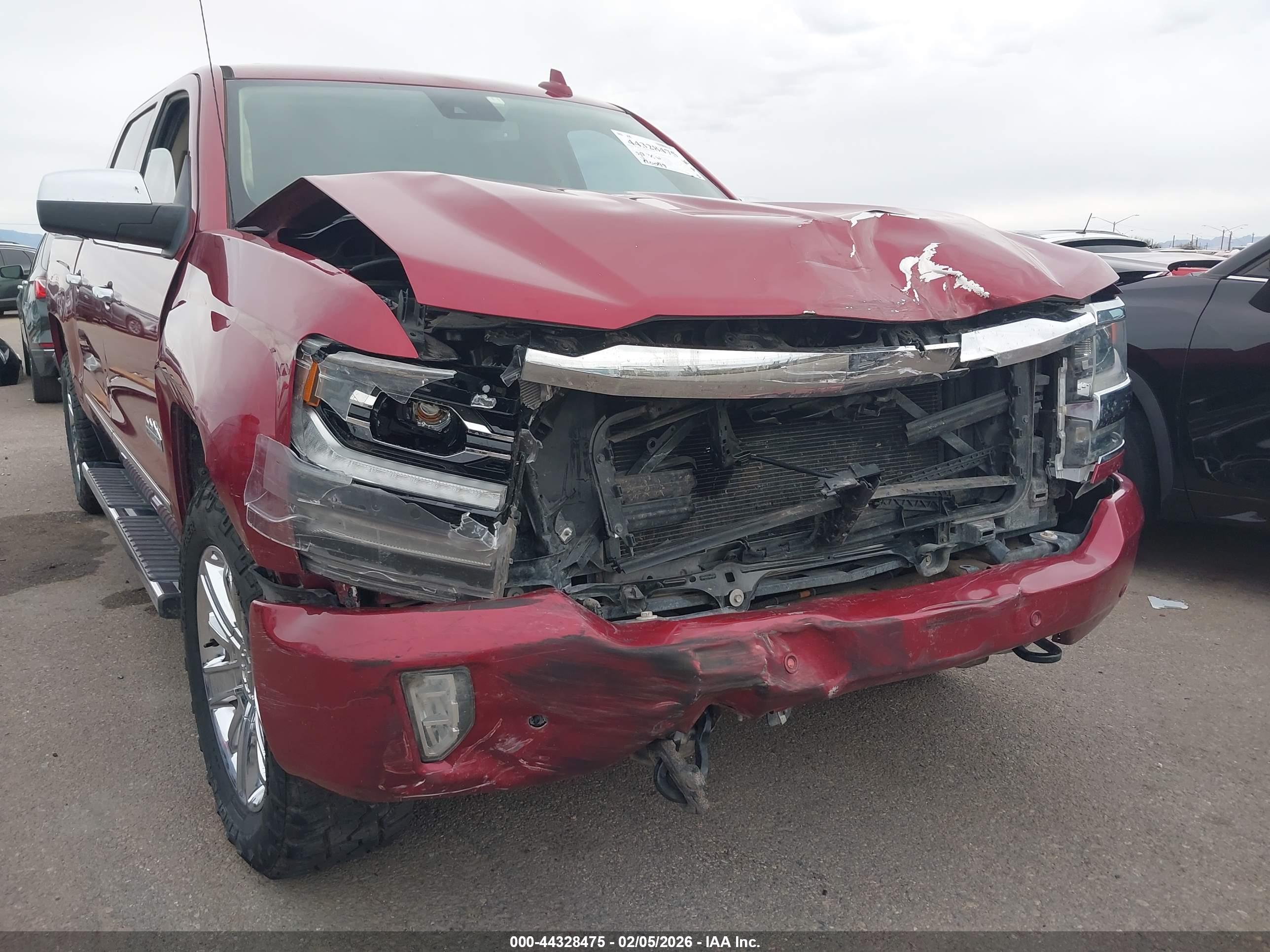 CHEVROLET SILVERADO image 6
