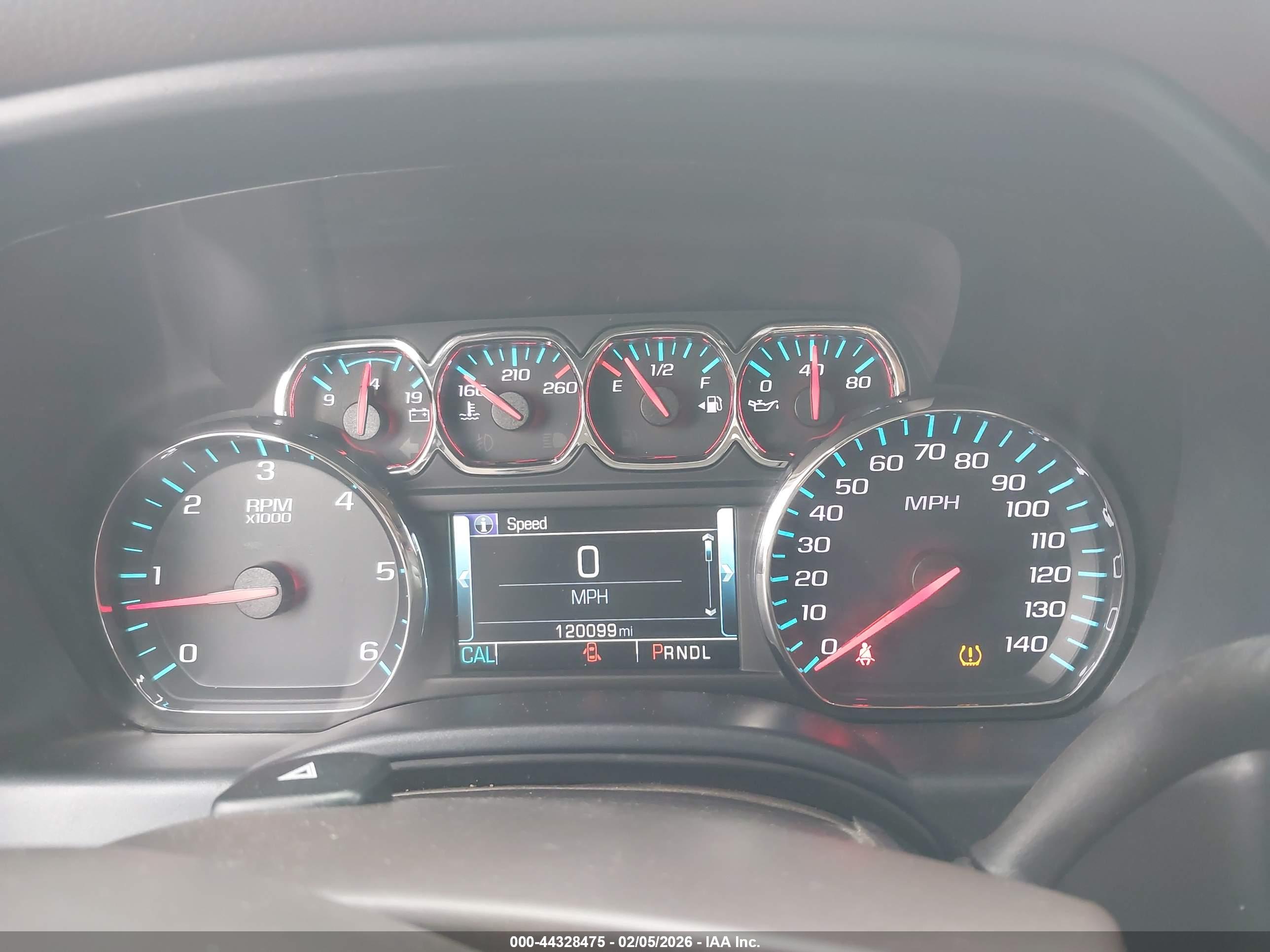 CHEVROLET SILVERADO image 7