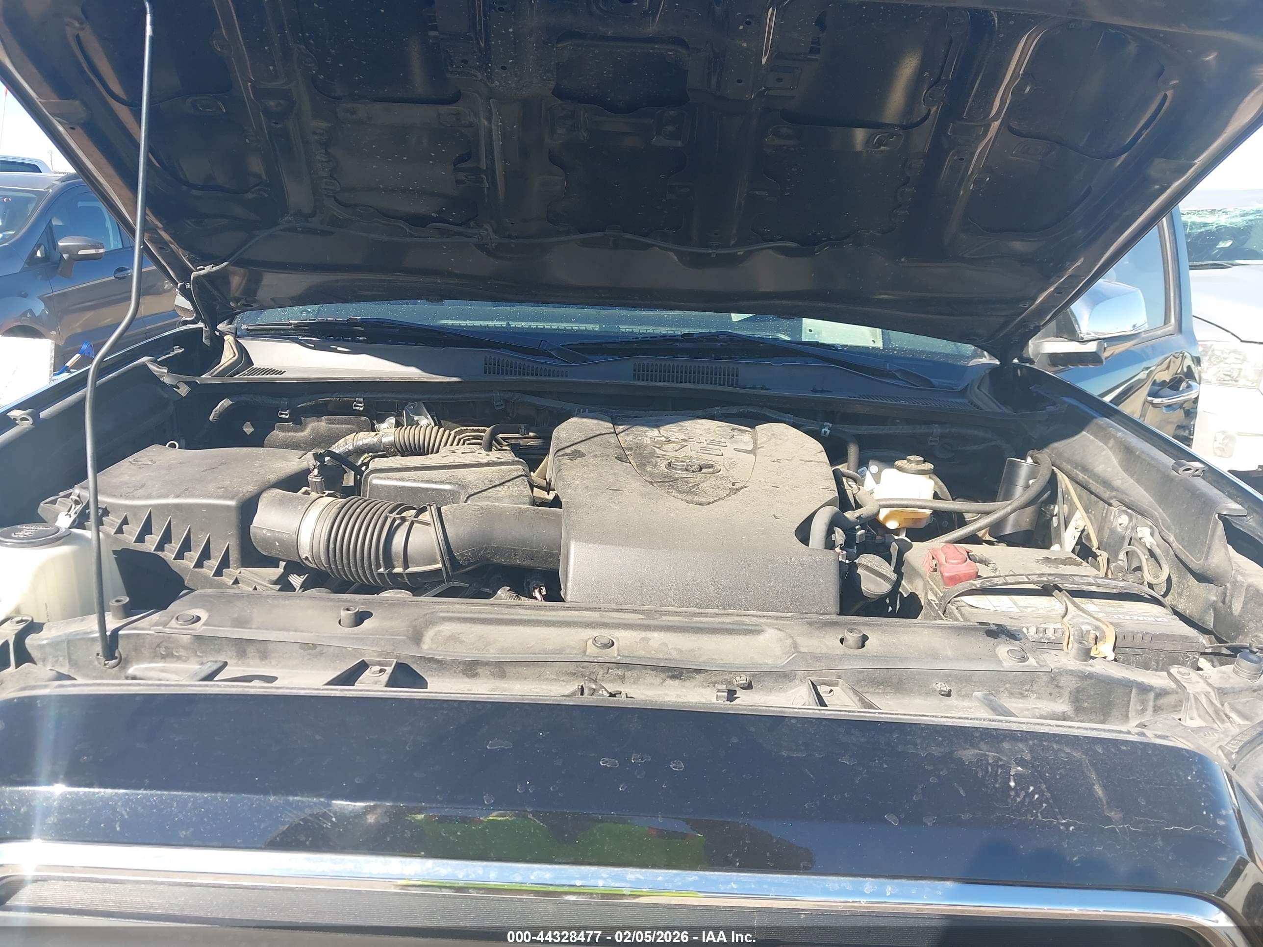 TOYOTA TACOMA image 10