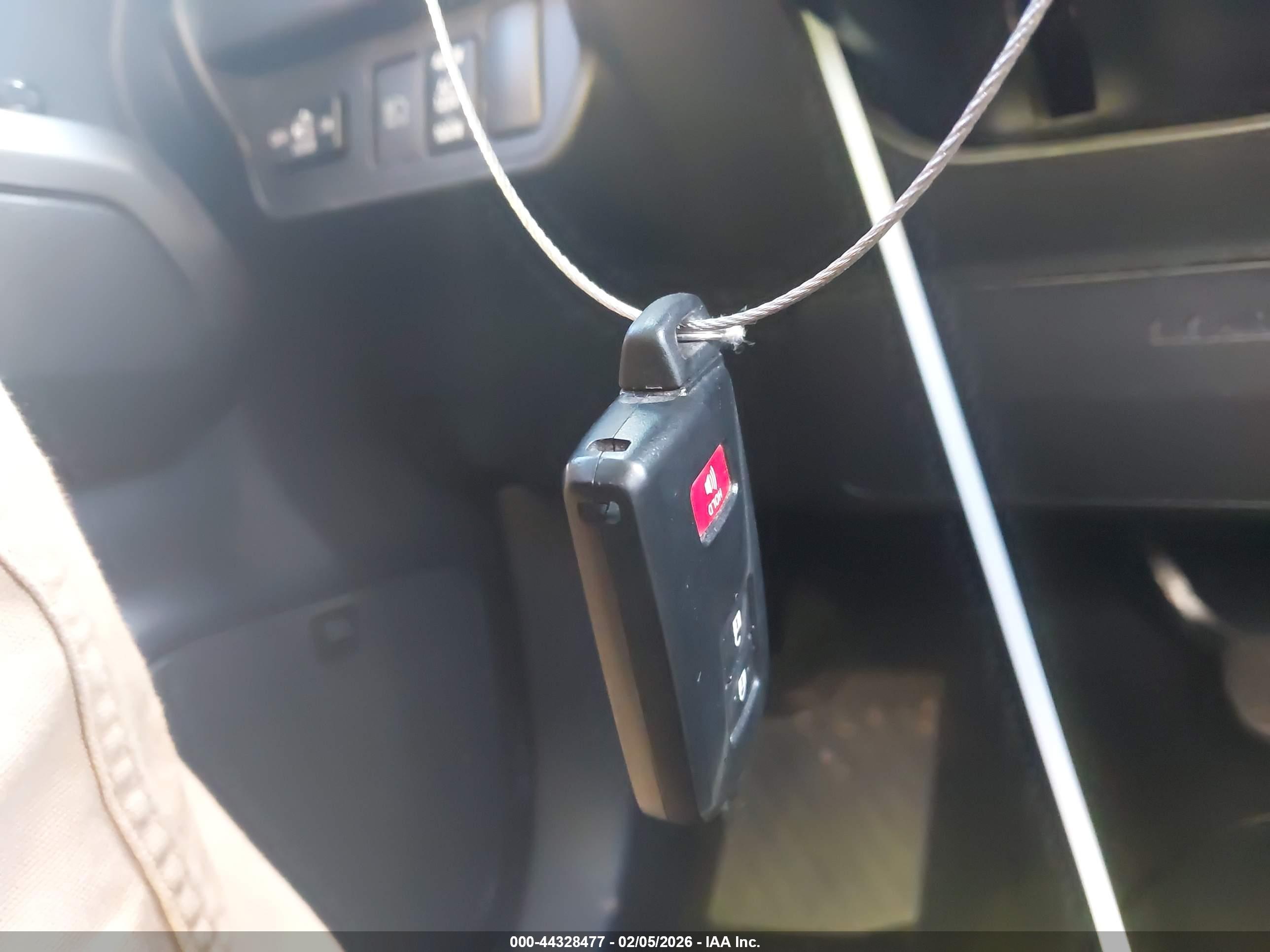 TOYOTA TACOMA image 11