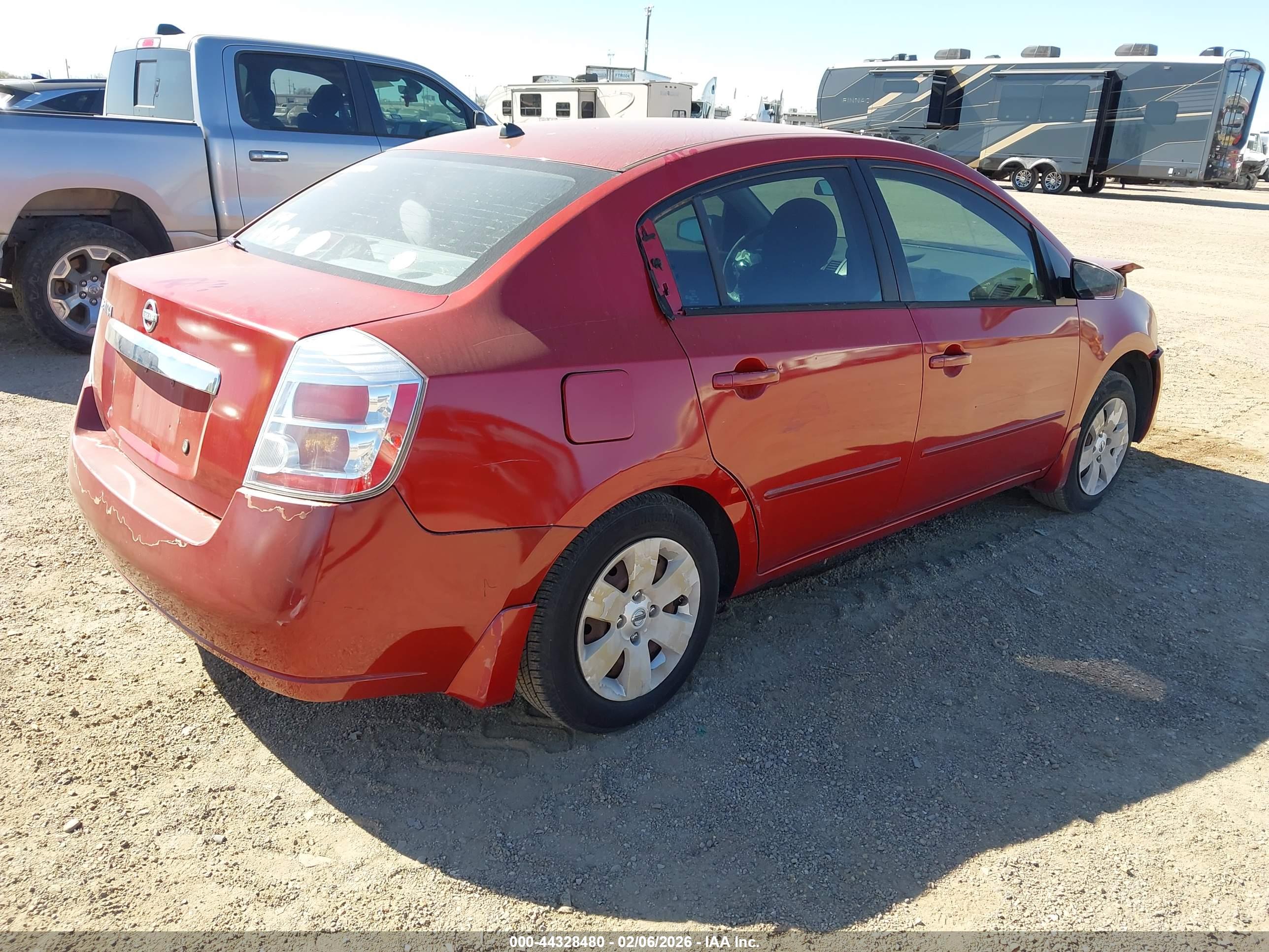 NISSAN SENTRA image 4