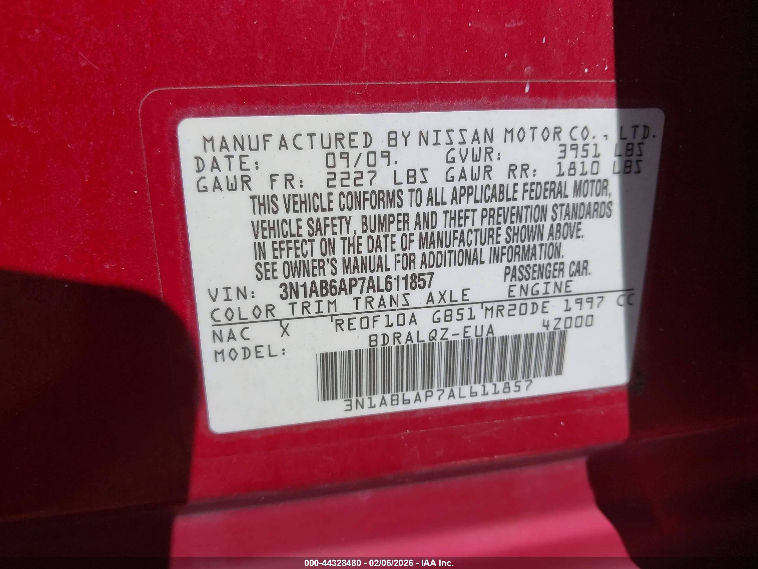 NISSAN SENTRA image 9