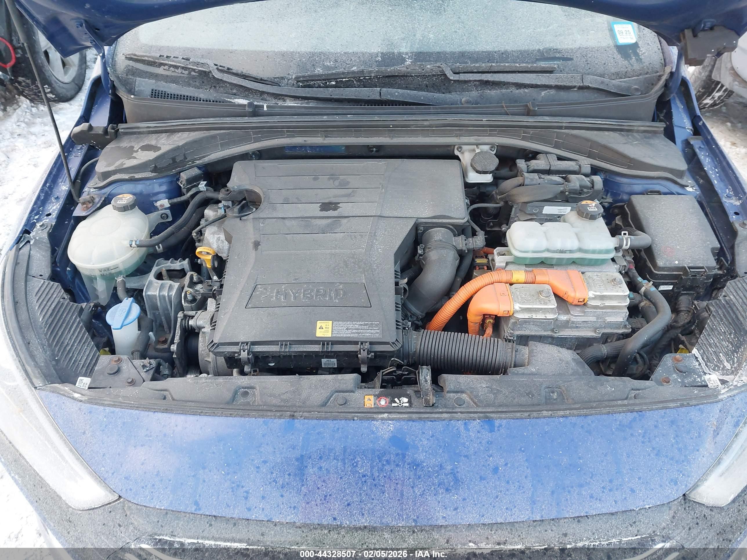 HYUNDAI IONIQ image 10