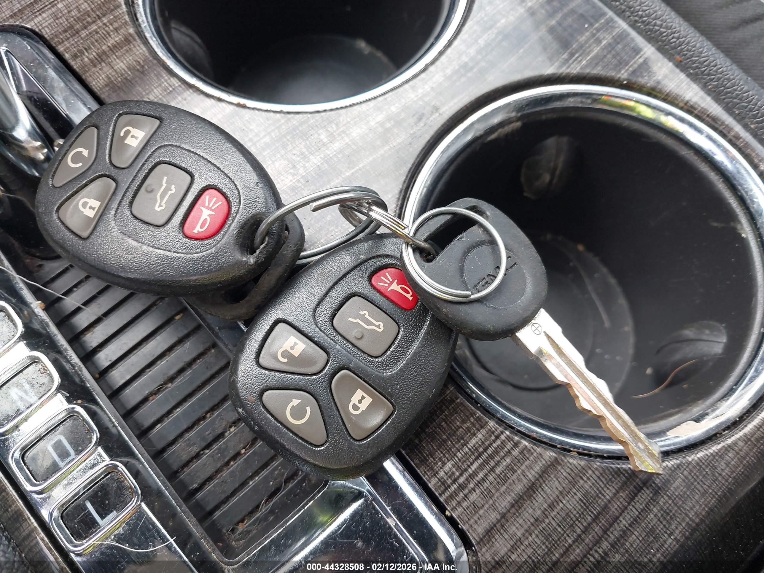 GMC ACADIA image 11