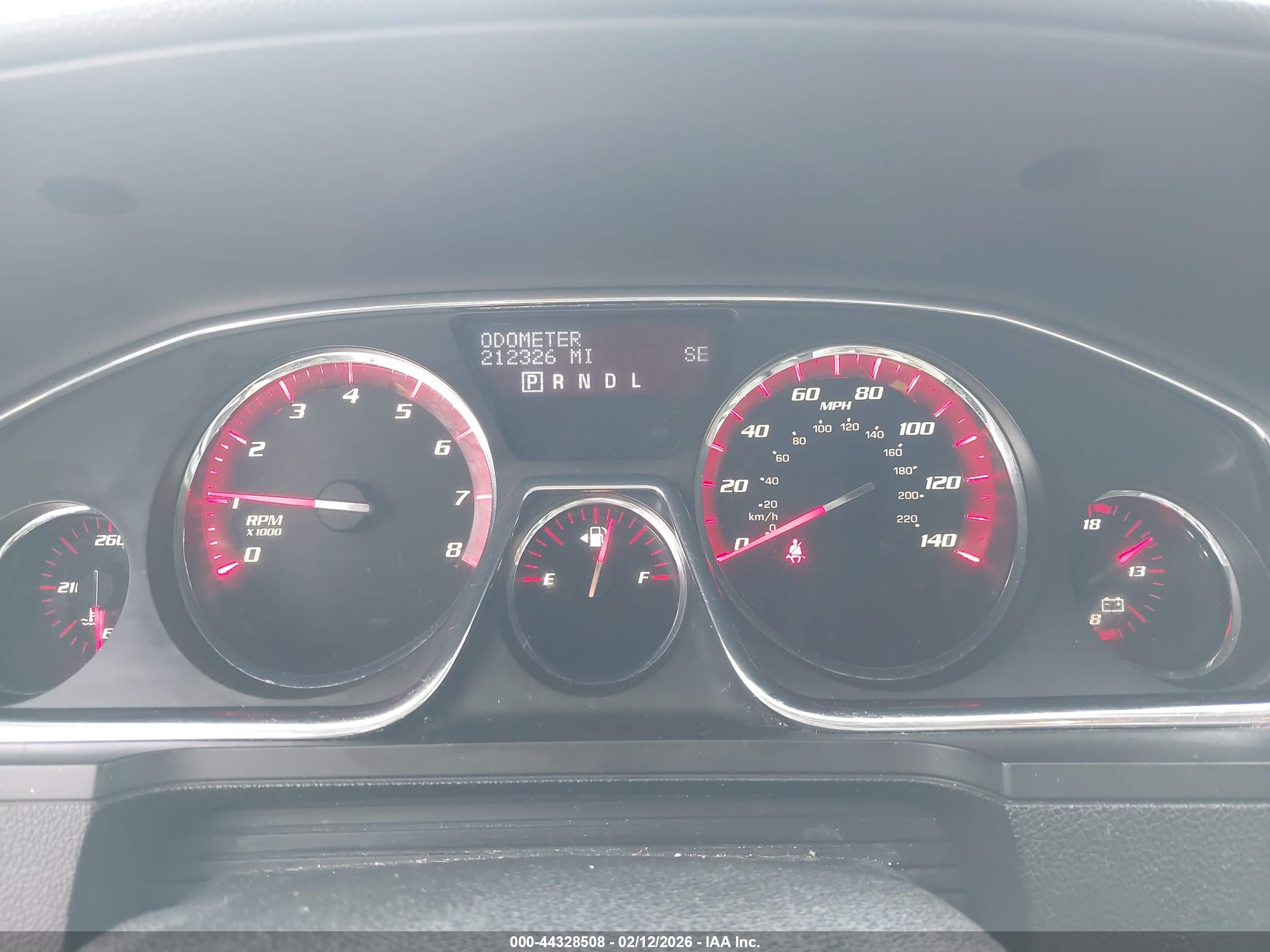 GMC ACADIA image 7