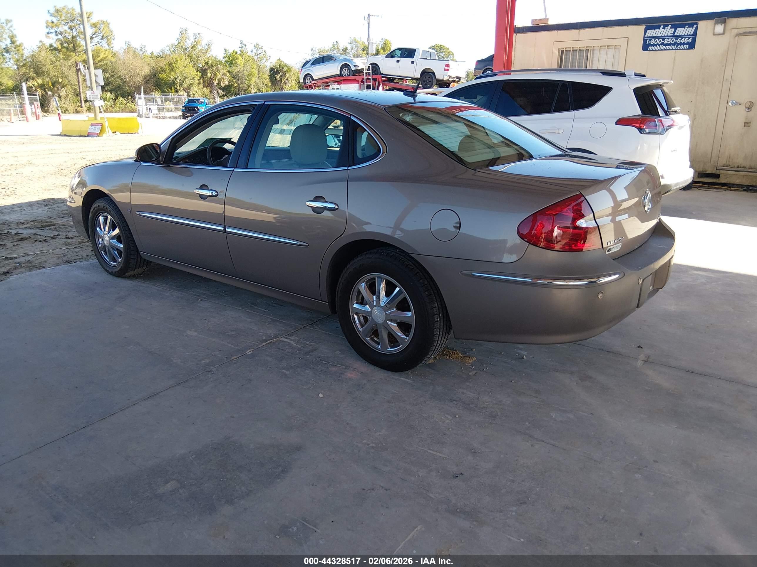 BUICK LACROSSE image 3