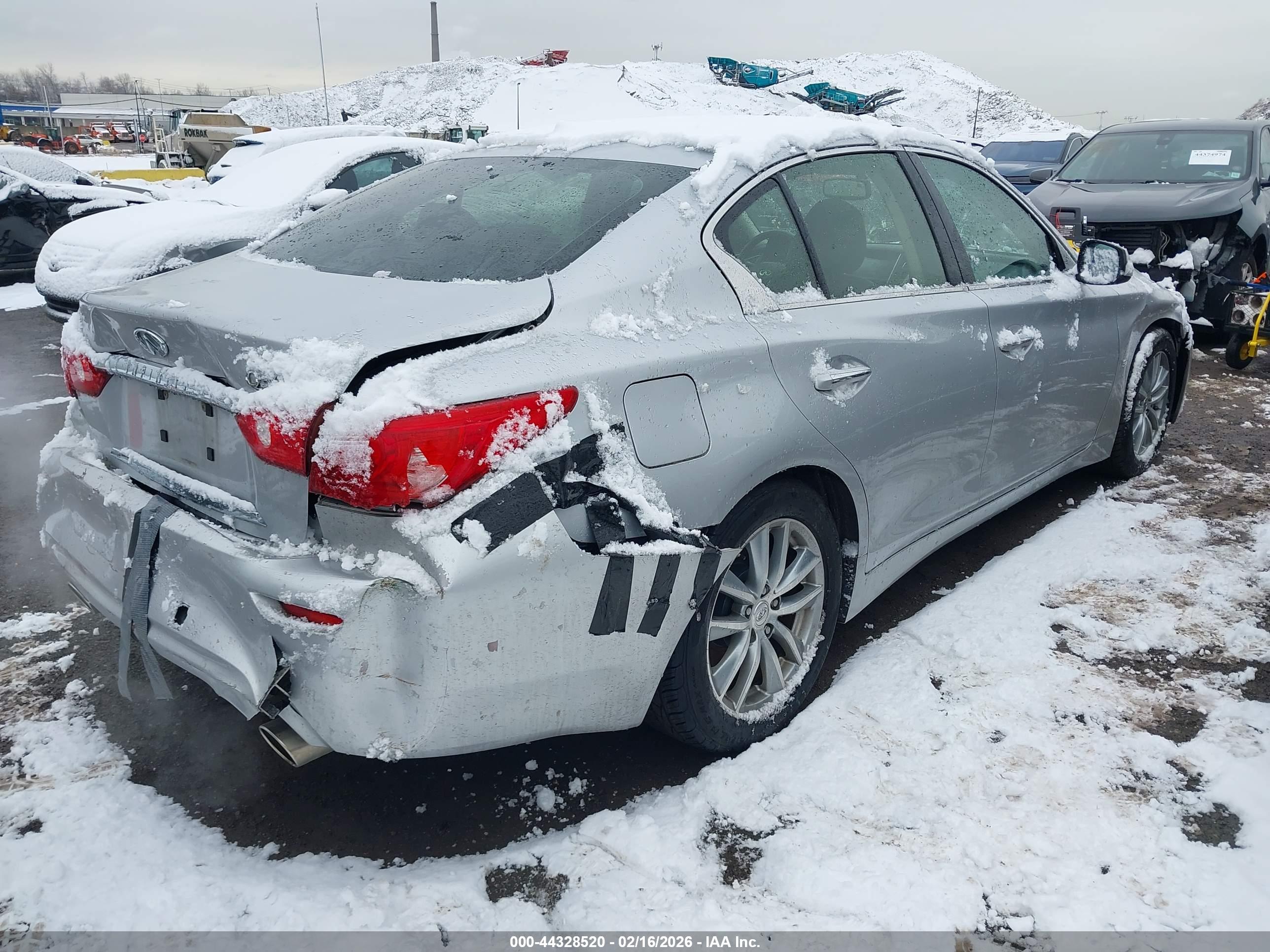 INFINITI Q50 image 4