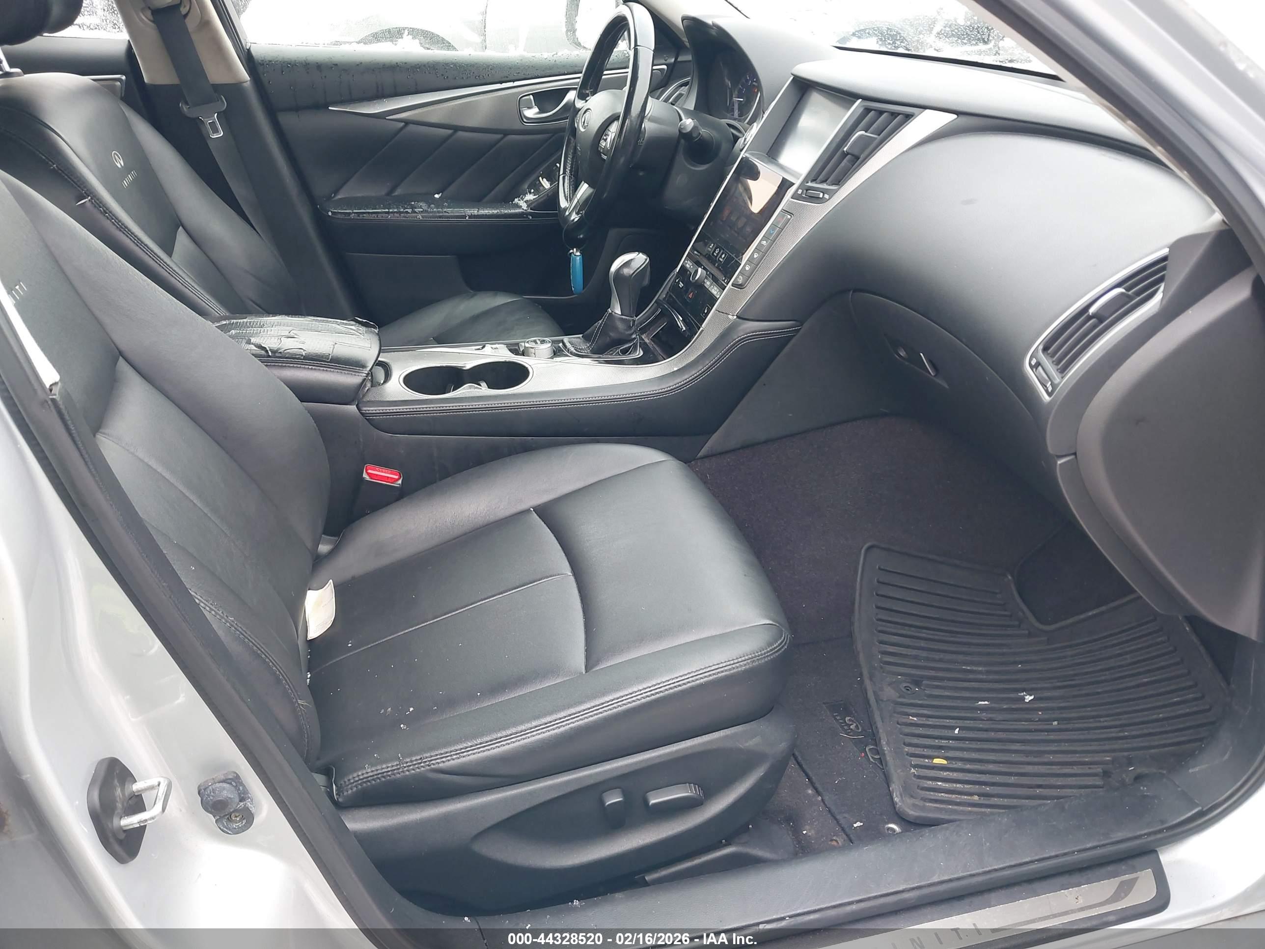 INFINITI Q50 image 5