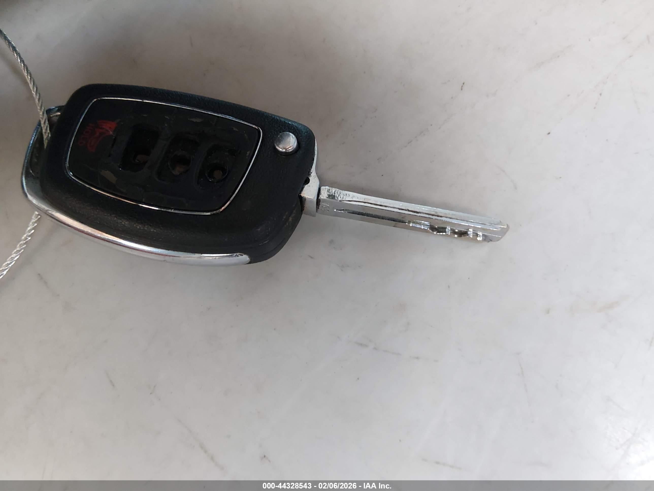 HYUNDAI SONATA image 11