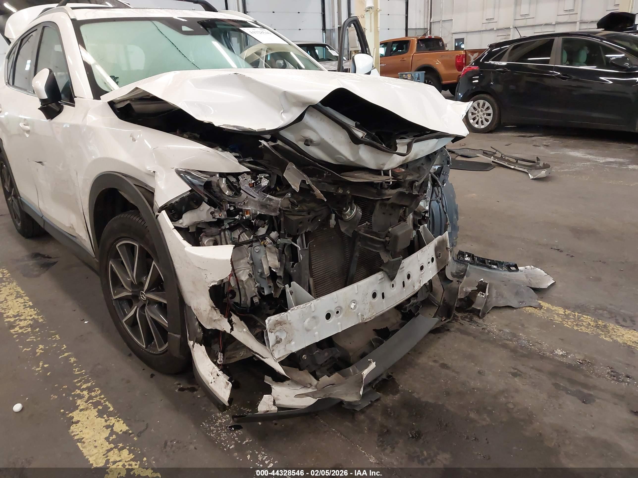 MAZDA CX-5 image 6