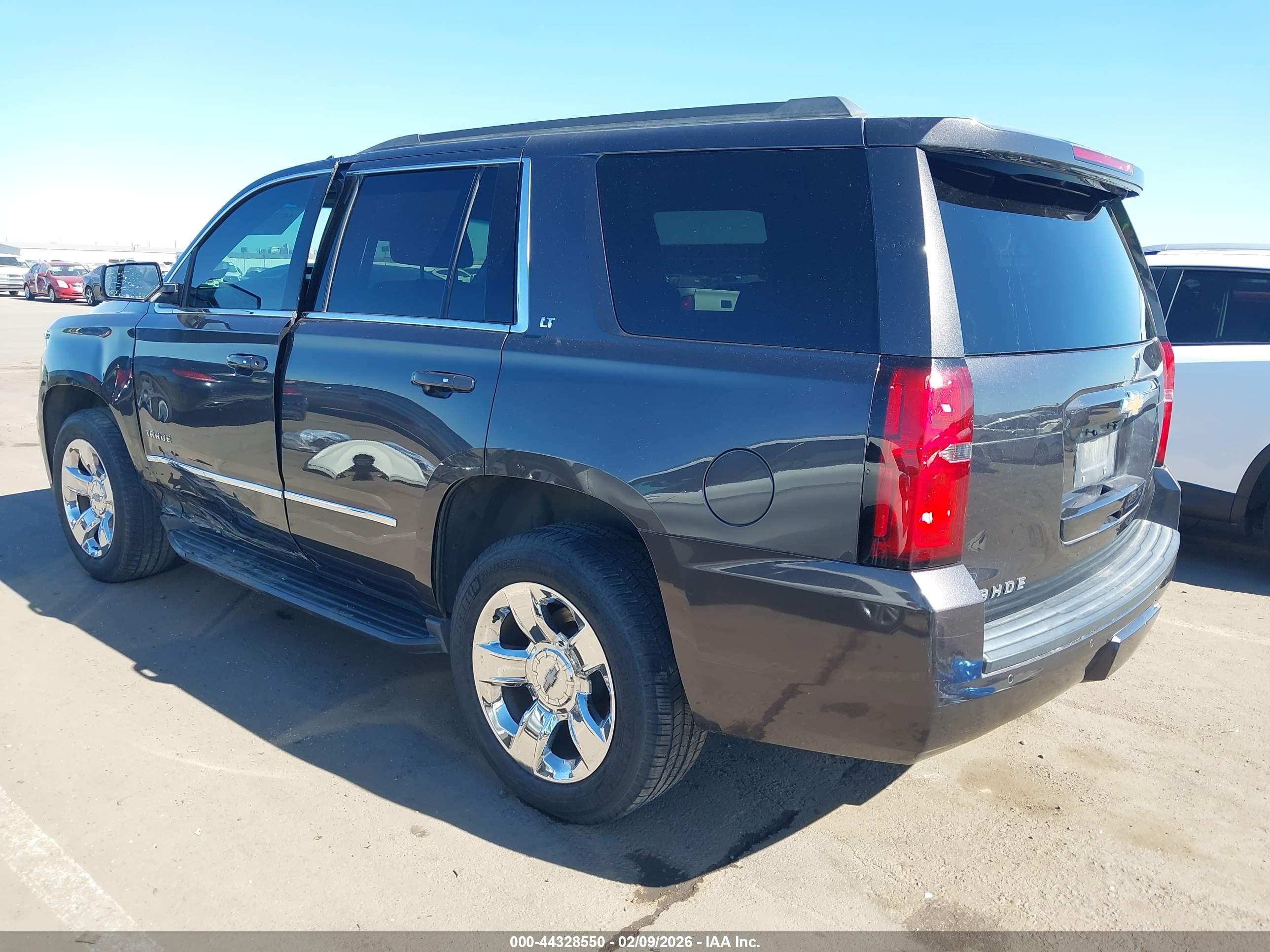 CHEVROLET TAHOE image 3