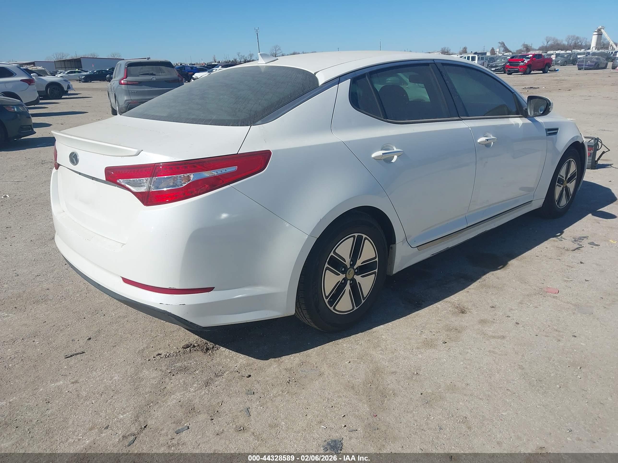 KIA OPTIMA image 4