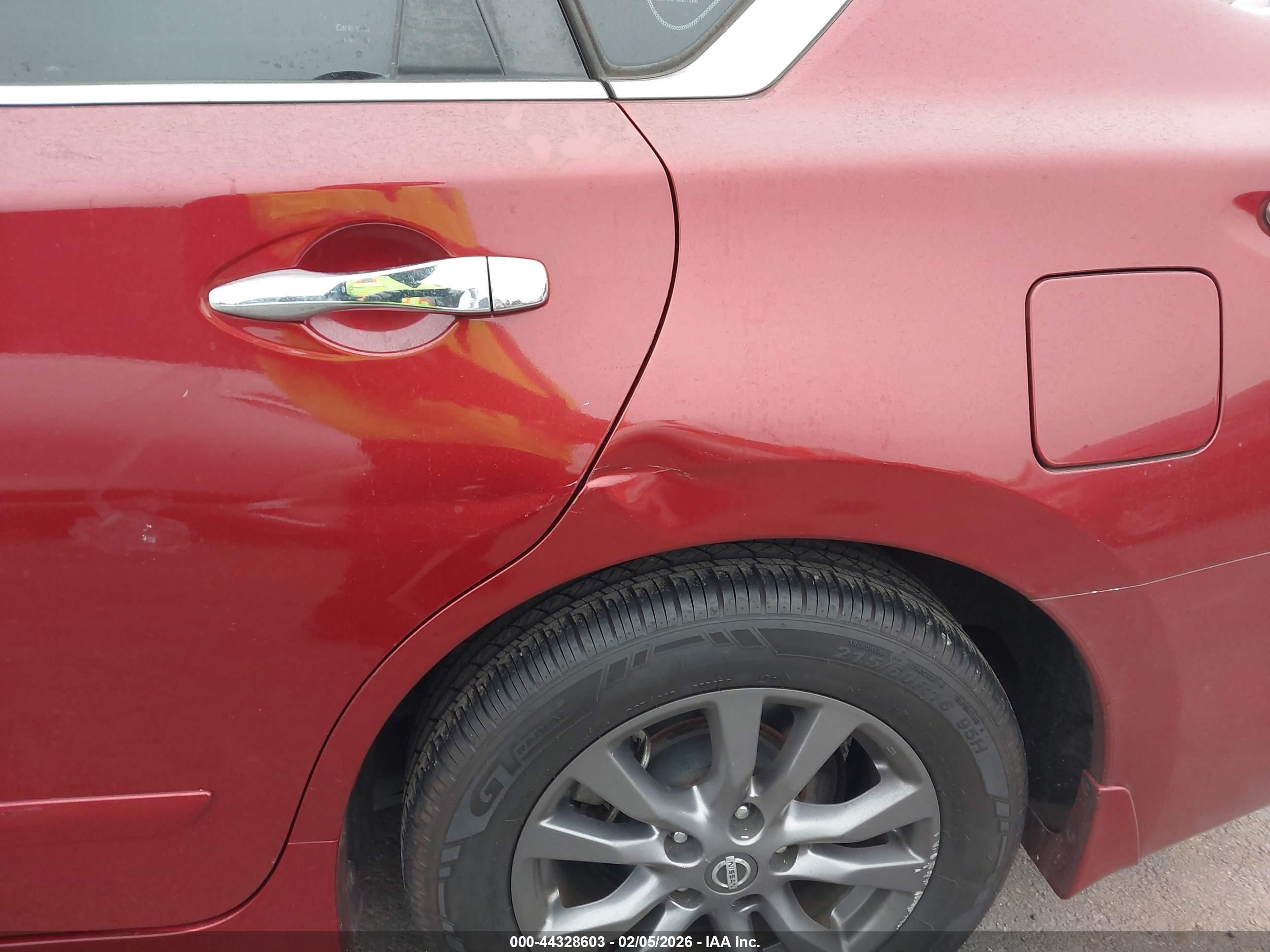 NISSAN ALTIMA image 6