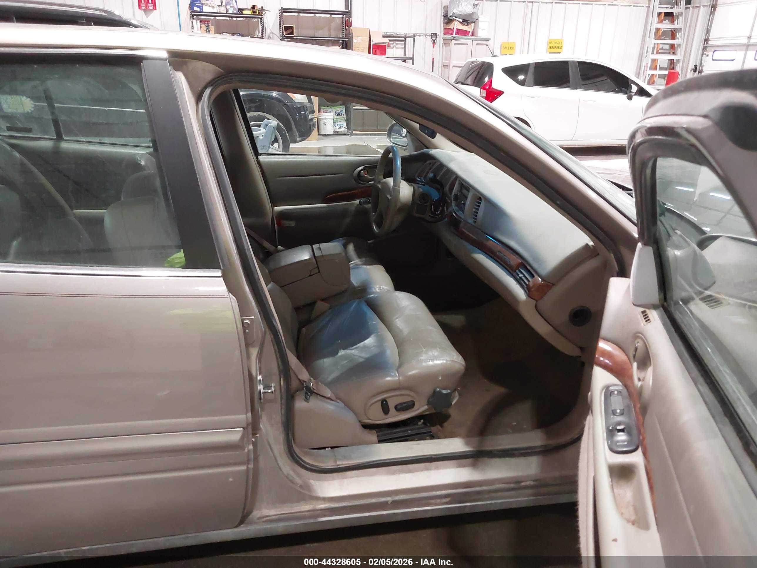 BUICK LESABRE image 5