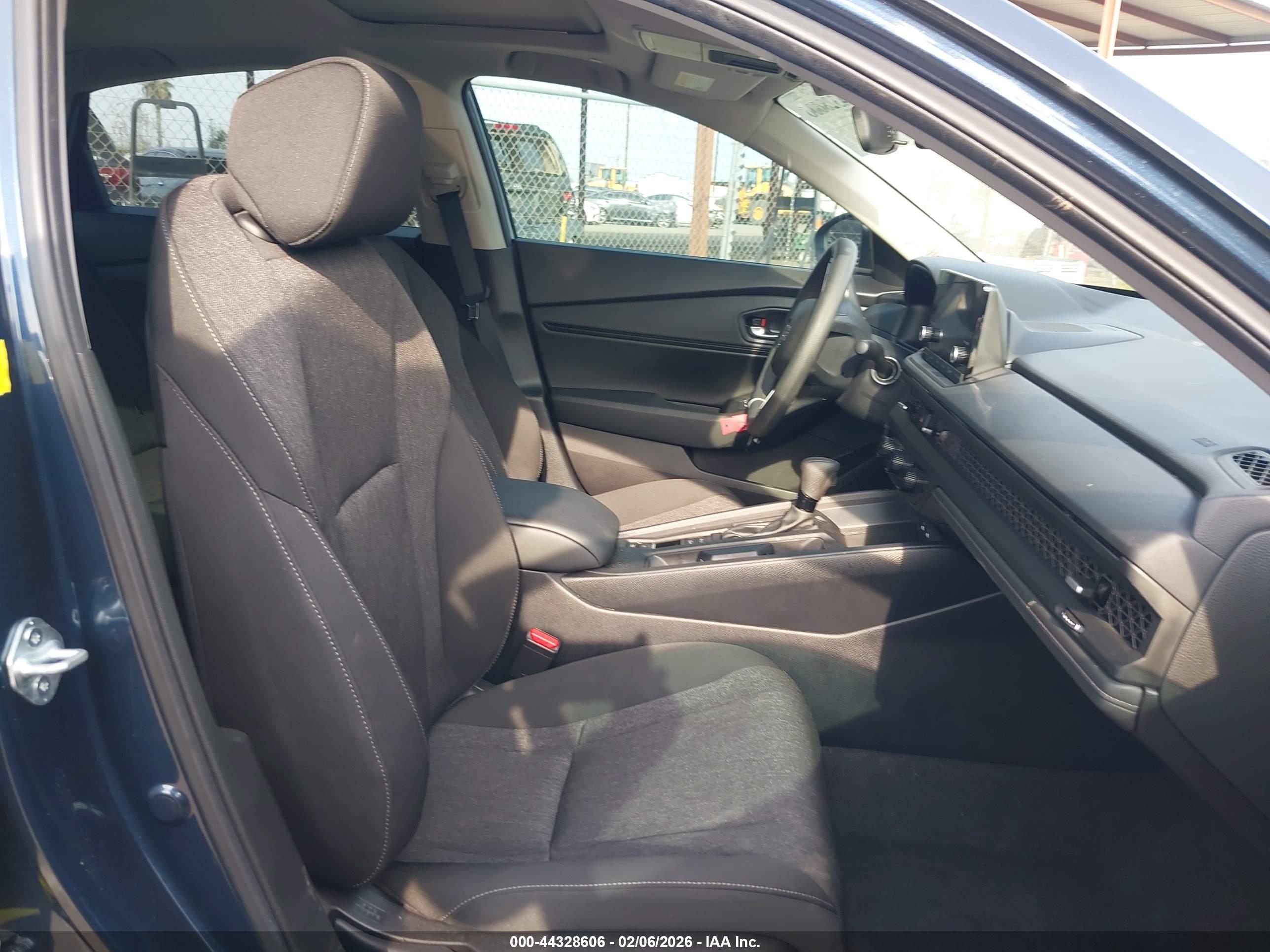 HONDA ACCORD image 5
