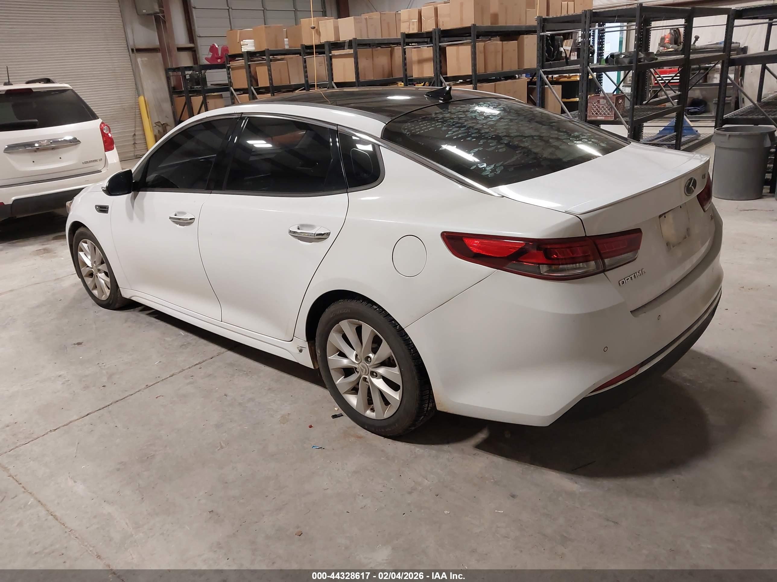 KIA OPTIMA image 3