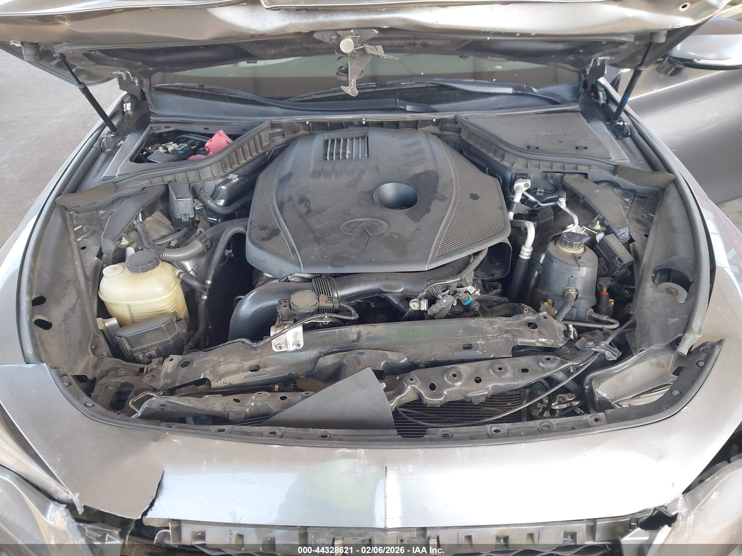 INFINITI Q60 image 10