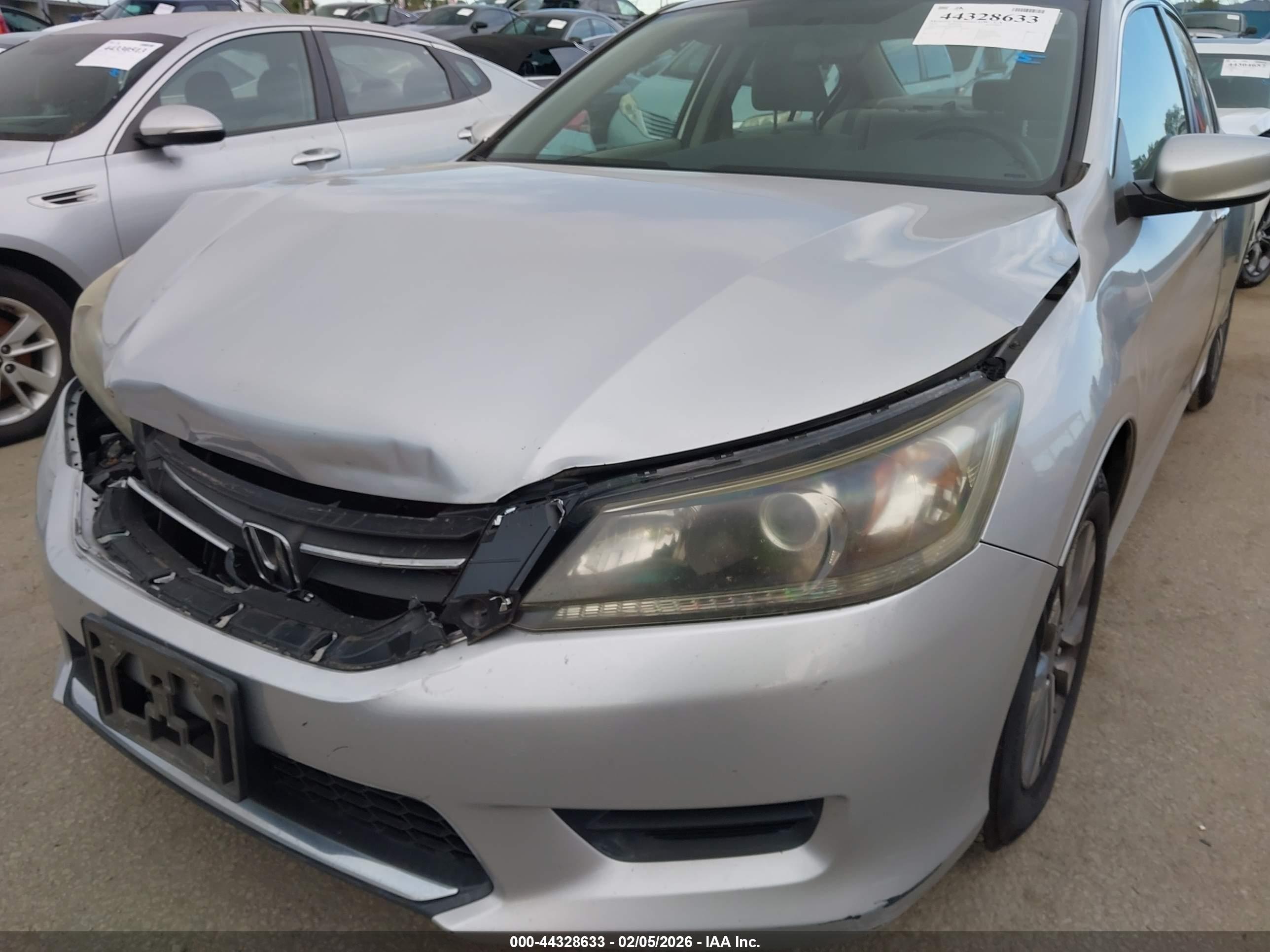 HONDA ACCORD image 6