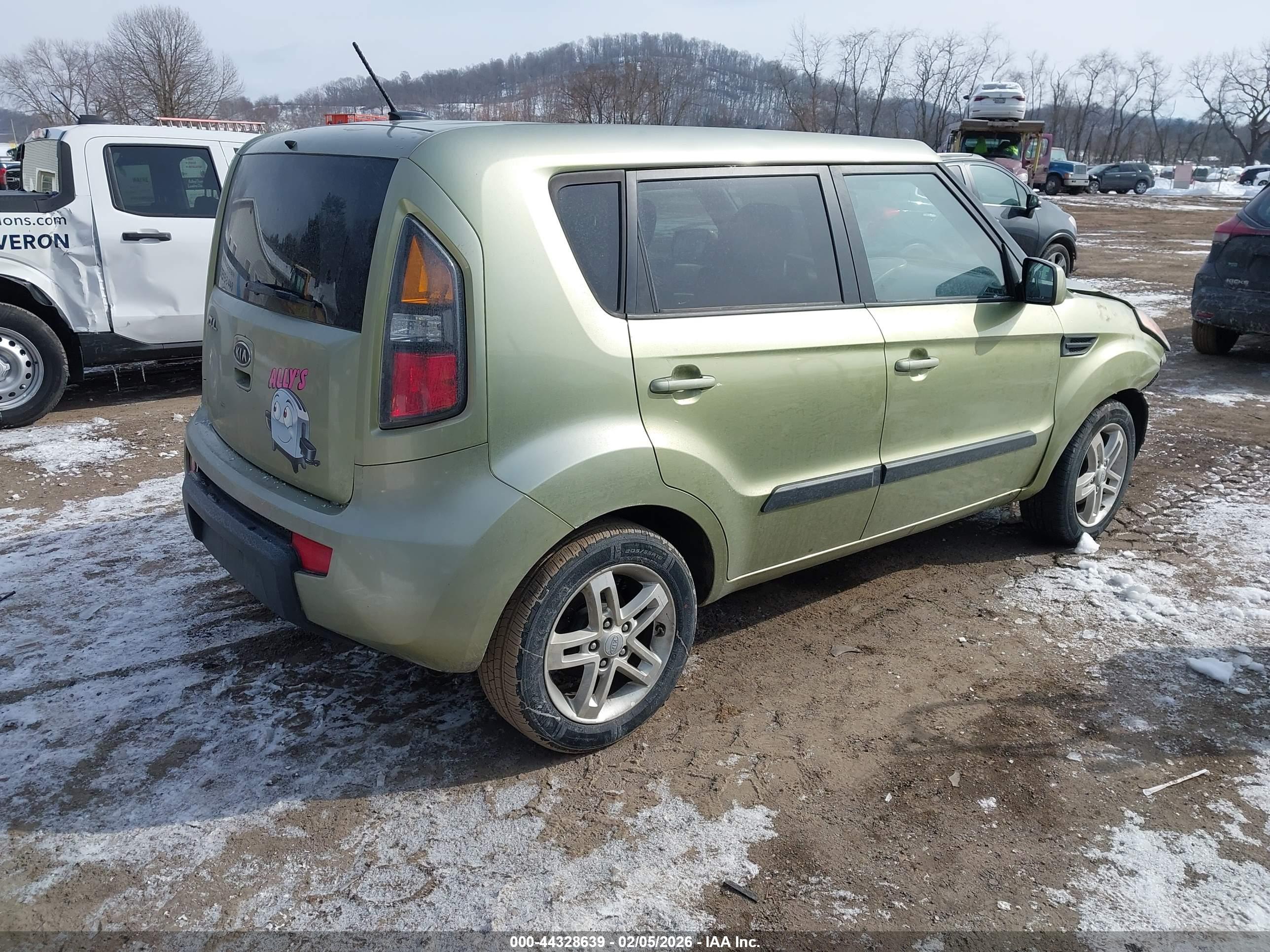 KIA SOUL image 4