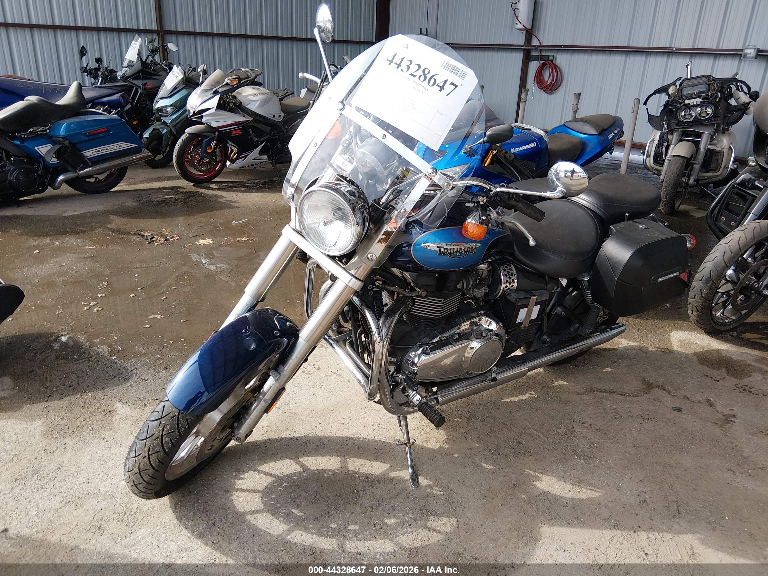 TRIUMPH MOTORCYCLE image 2