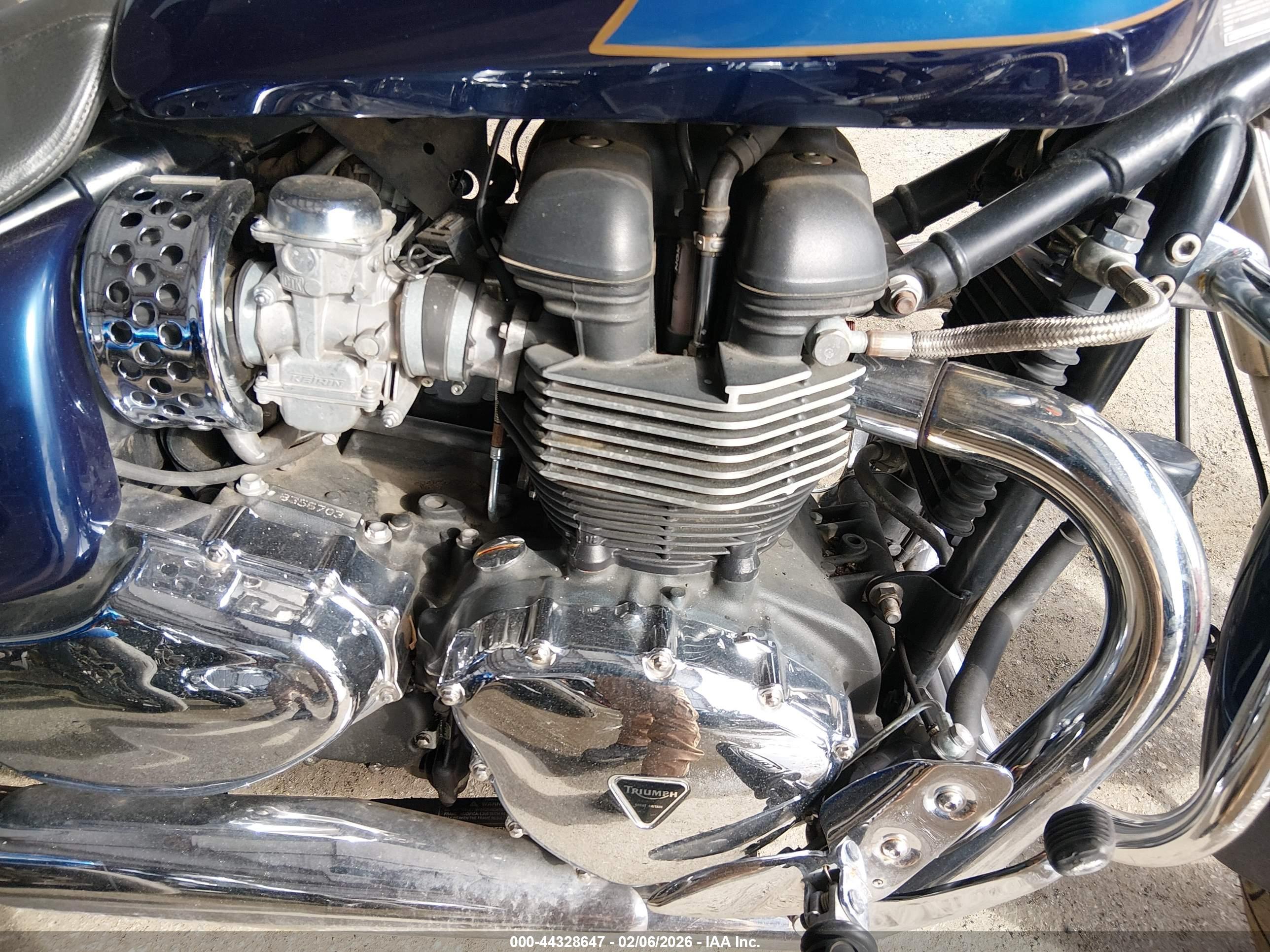 TRIUMPH MOTORCYCLE image 8