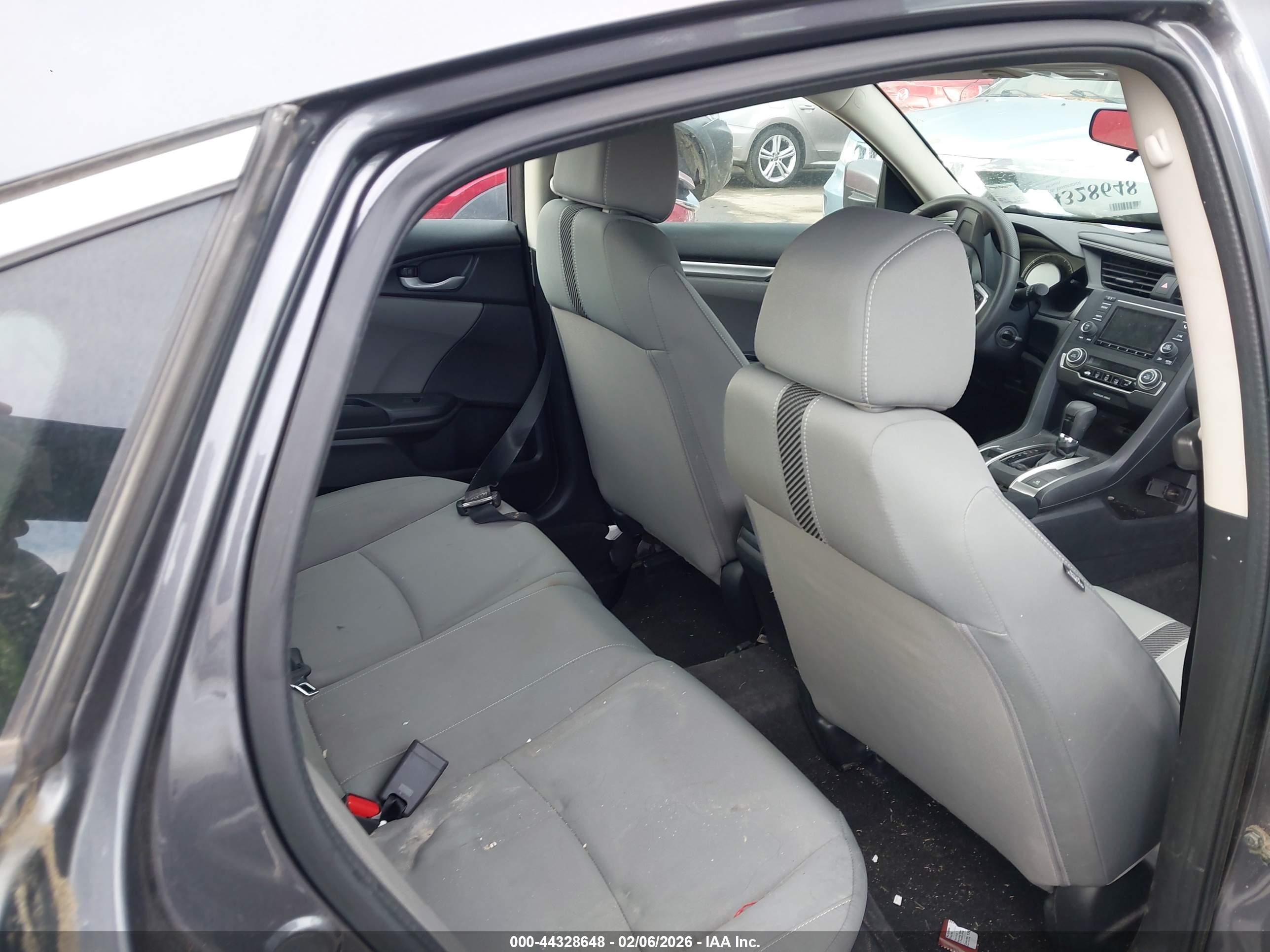 HONDA CIVIC image 8