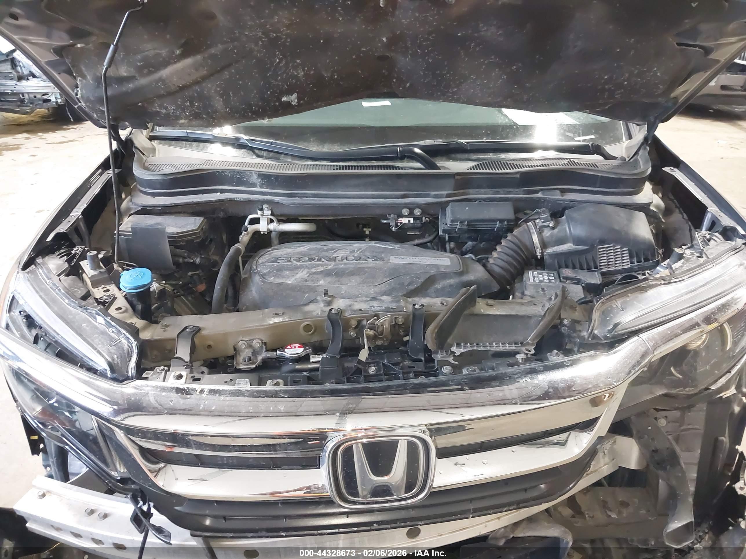 HONDA PILOT image 10
