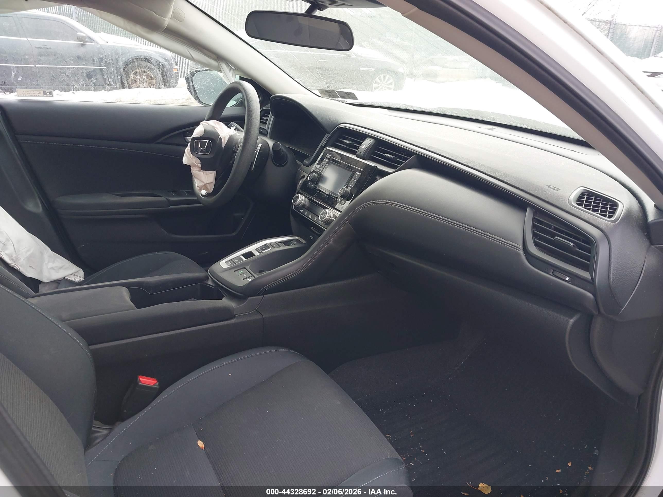 HONDA INSIGHT image 5