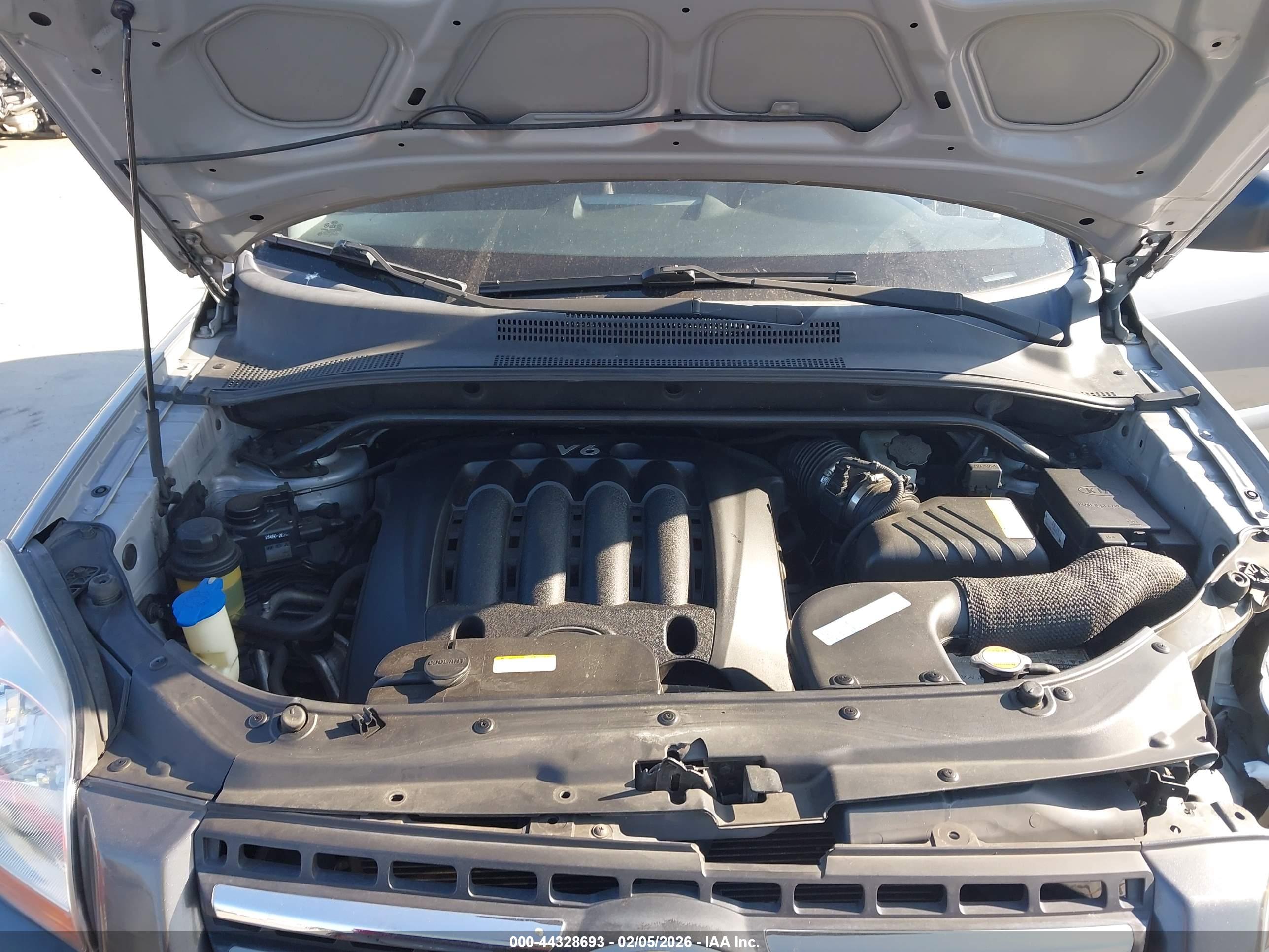 KIA SPORTAGE image 10