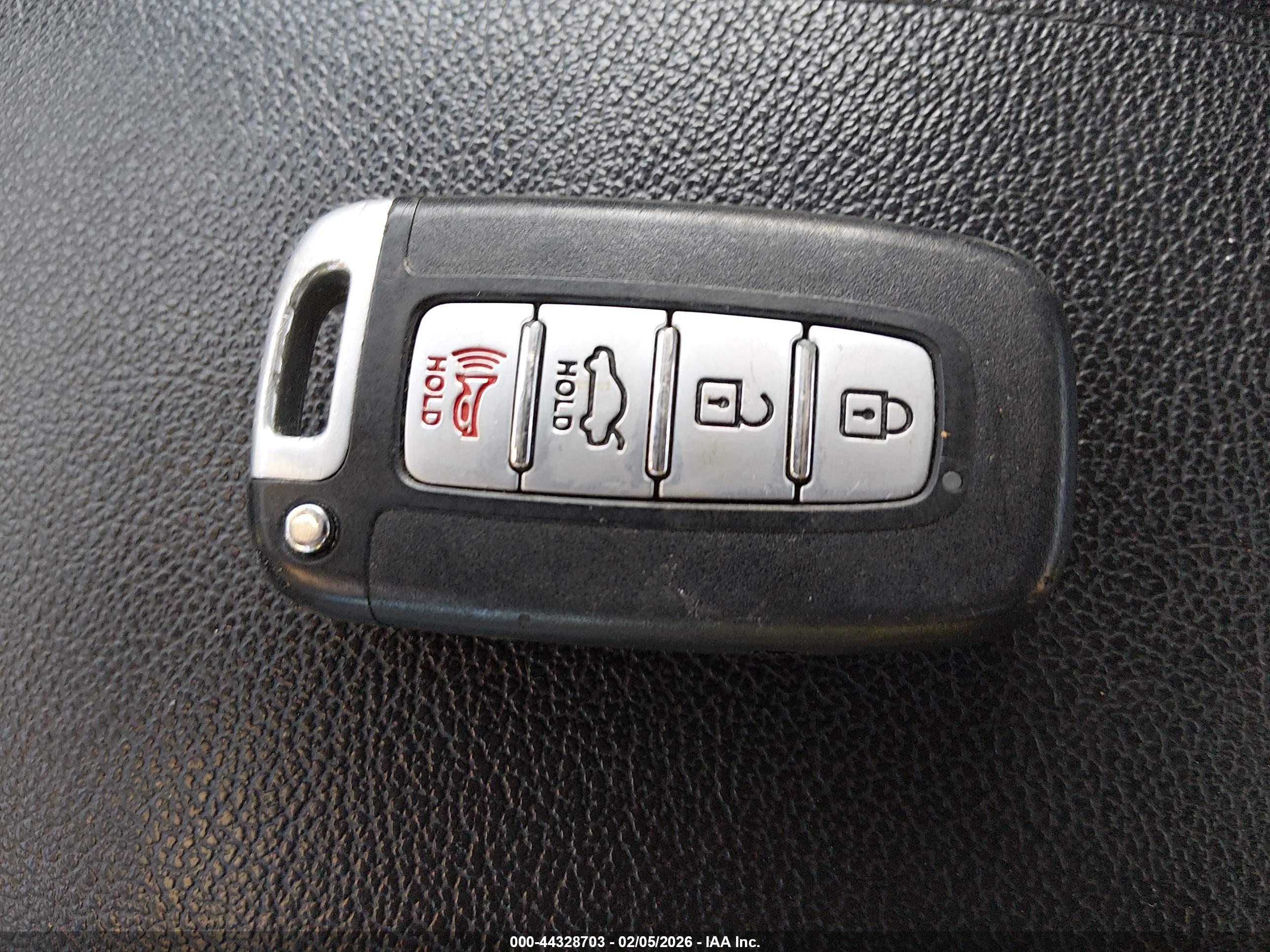HYUNDAI SONATA image 11