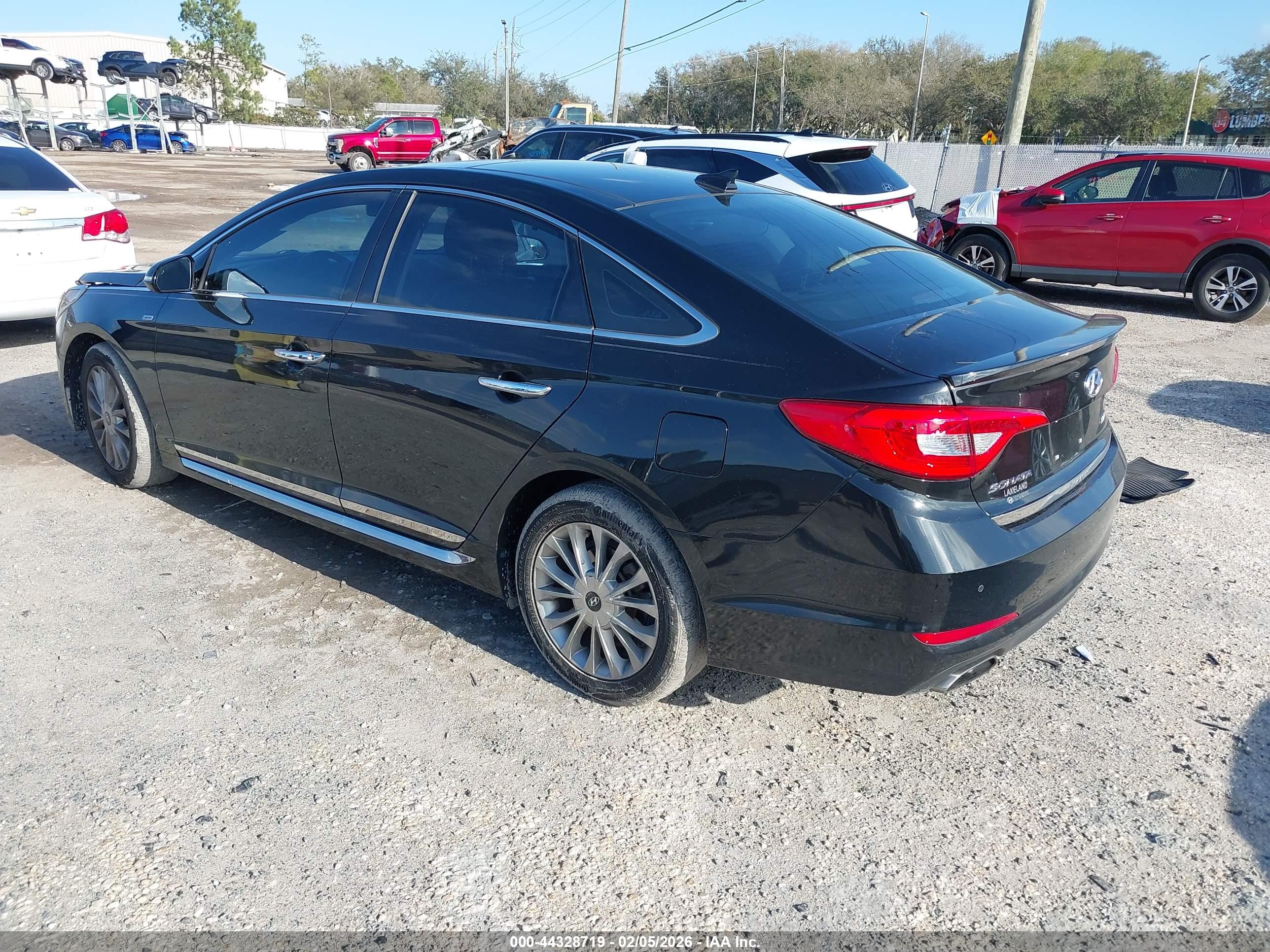 HYUNDAI SONATA image 3