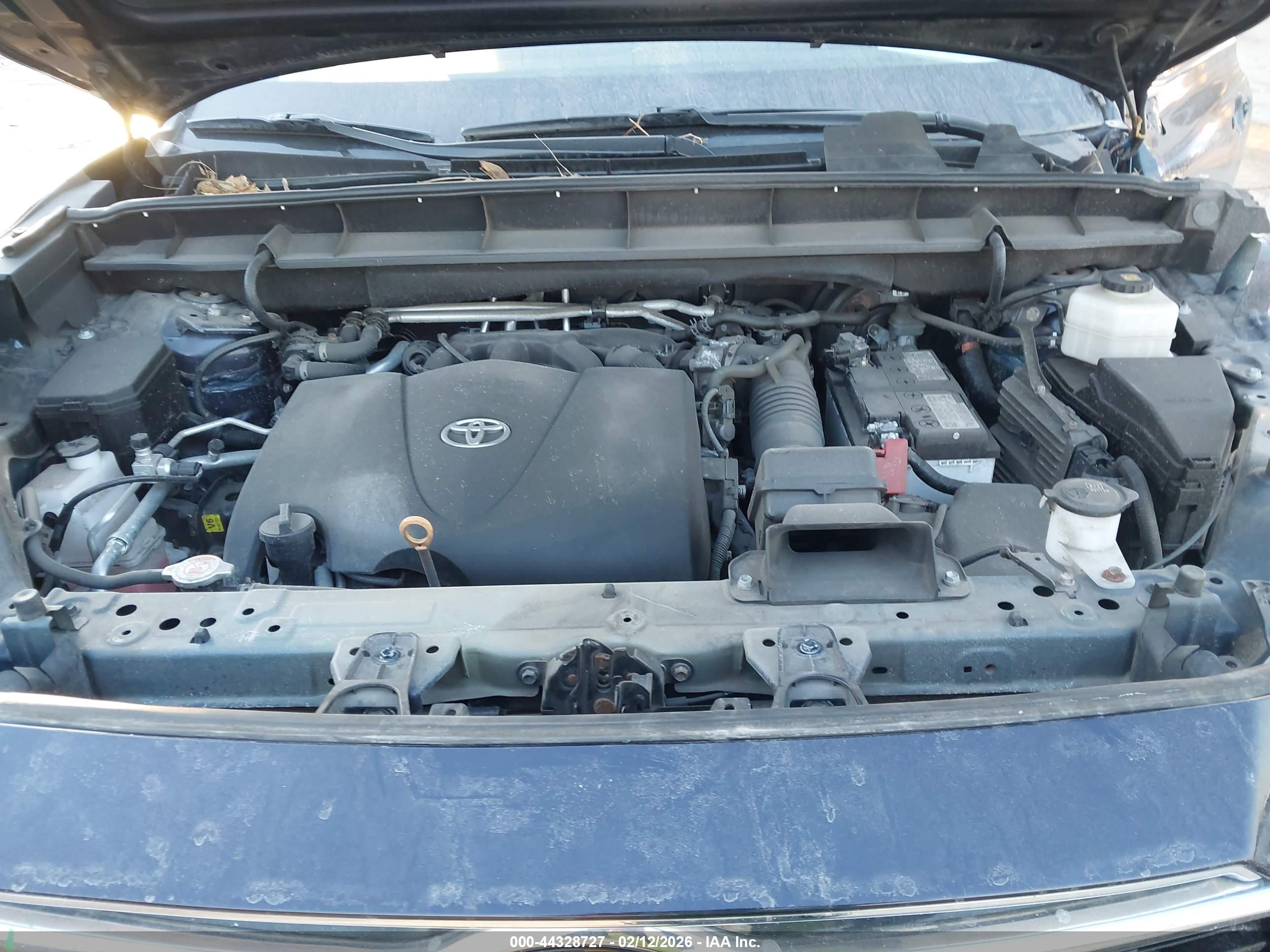 TOYOTA HIGHLANDER image 10