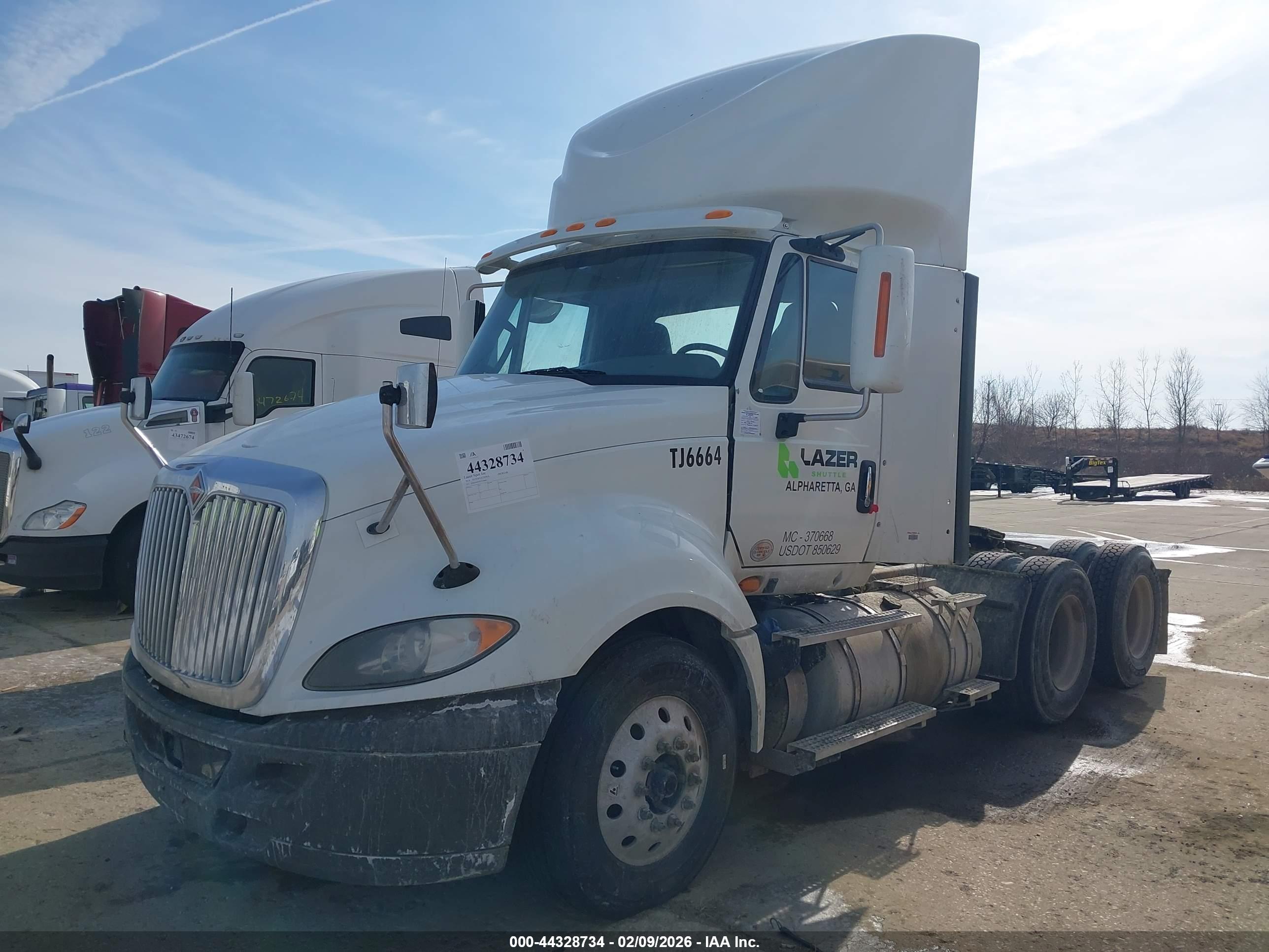 INTERNATIONAL PROSTAR image 2