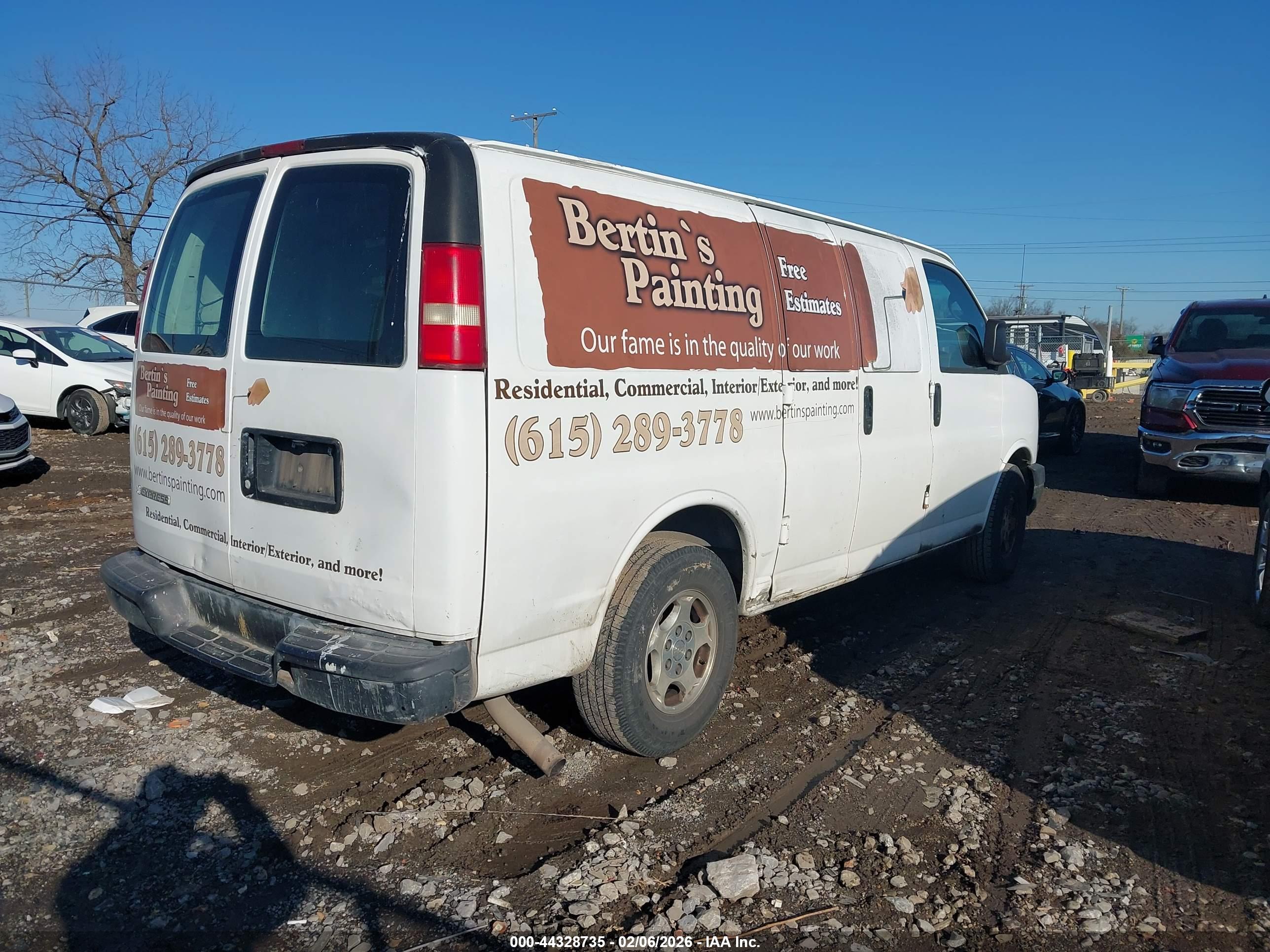 CHEVROLET EXPRESS image 4