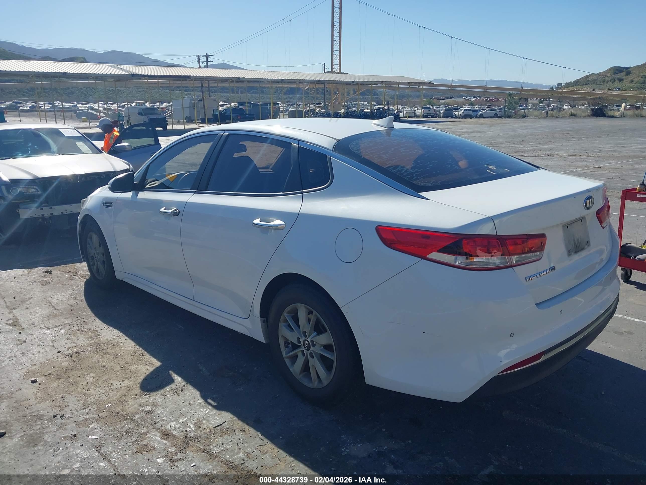KIA OPTIMA image 3